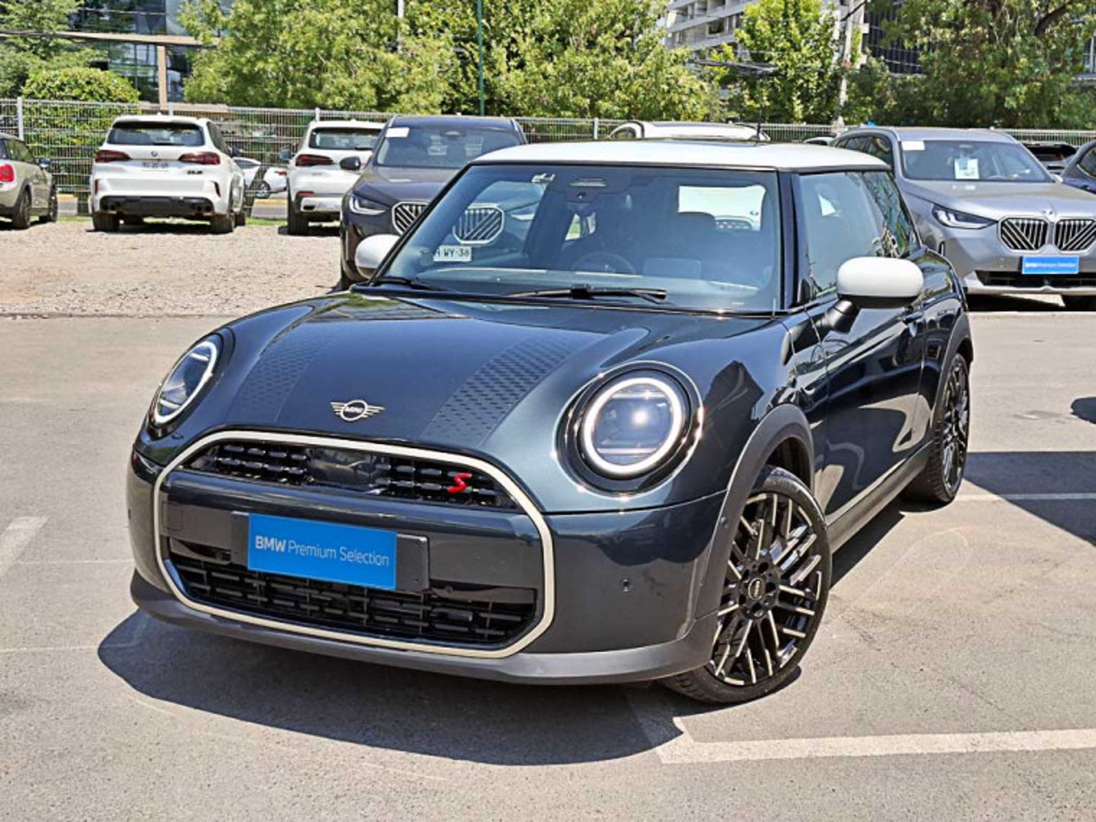 Mini Cooper S 2.0 At 2026 - Foto 2 de 13