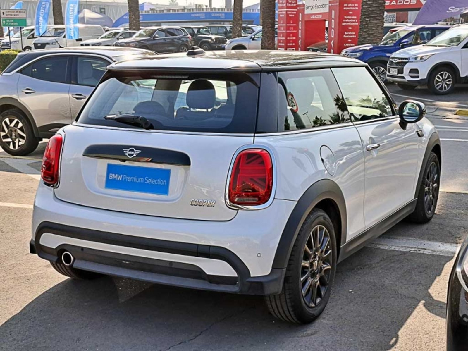 Mini Cooper Hb 1.5 At 2025 - Foto 4 de 13