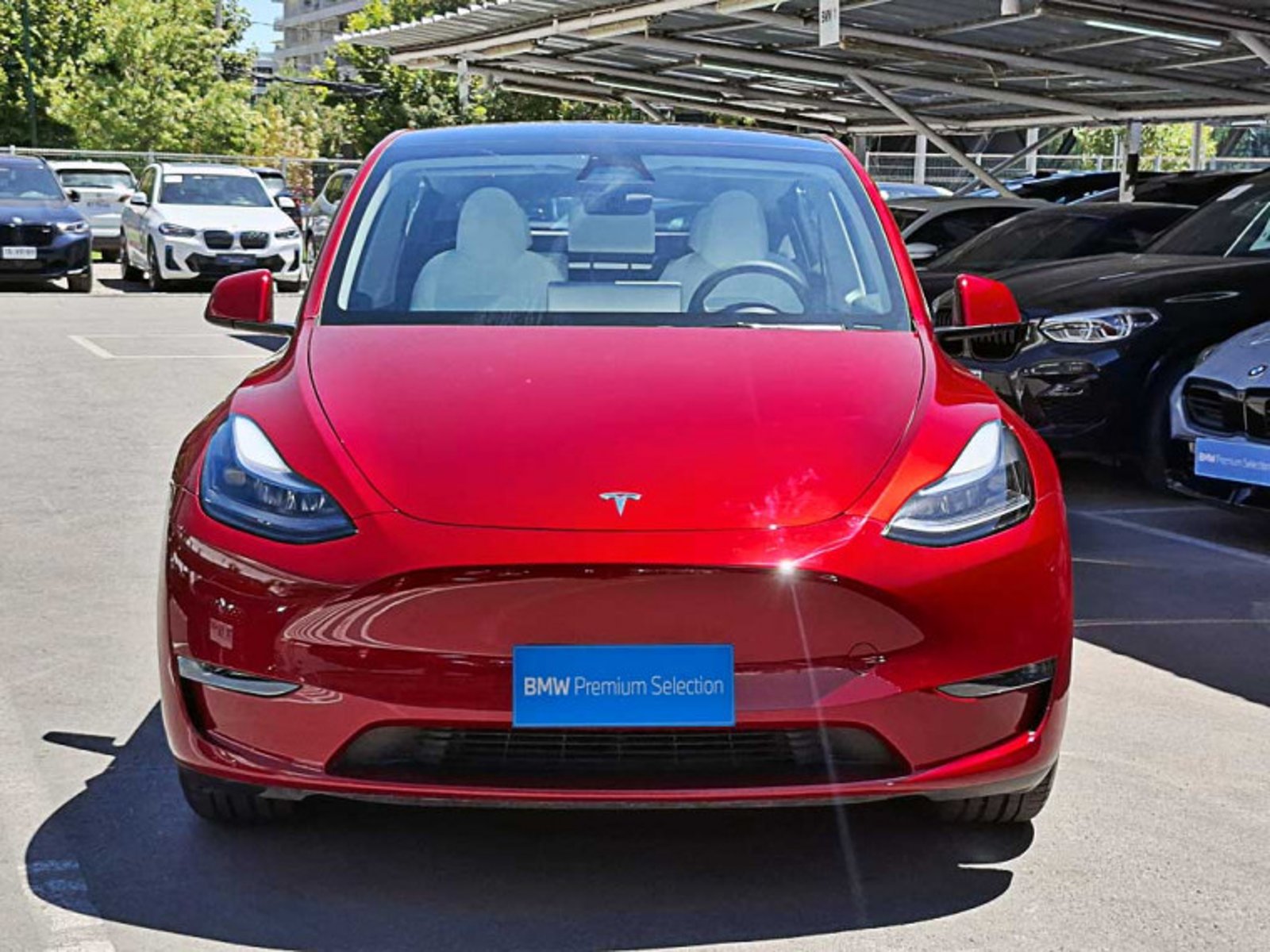 Tesla Model y Long Range 4x4 Aut 2024 - Foto 3 de 12