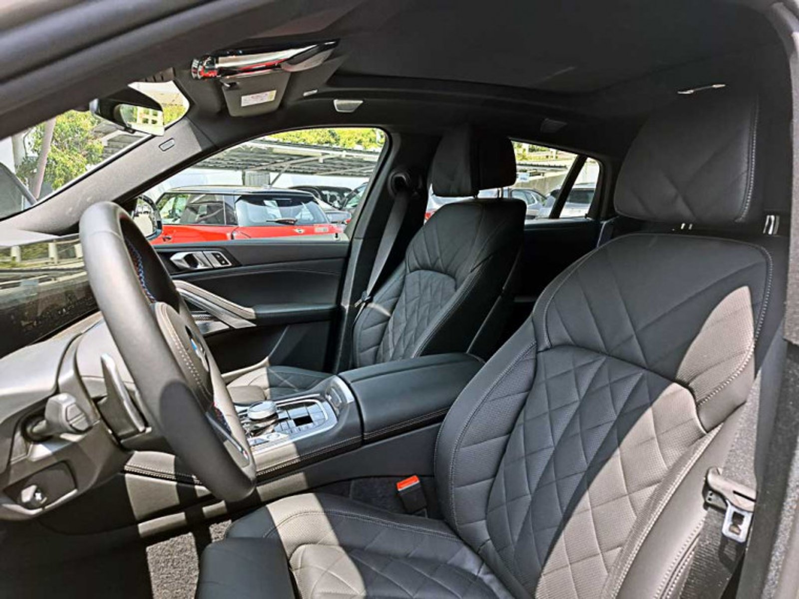 BMW X6 M60i Xdrive 4x4 4.4 Aut 2026 - Imagen 10 de 13