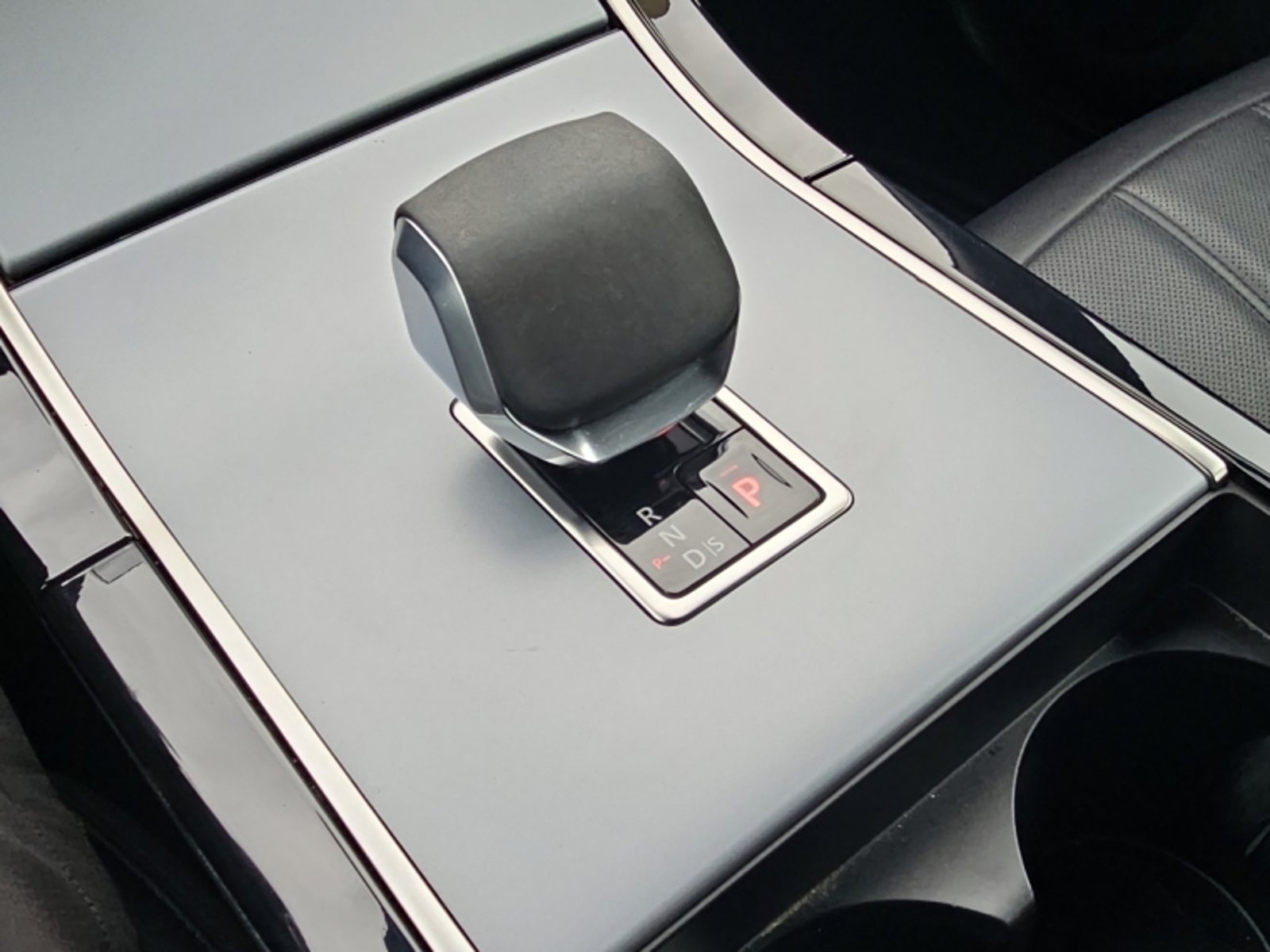 Land Rover Evoque Range Rover Mhev 4x4 2.0 Aut 2025 - Imagen 13 de 19