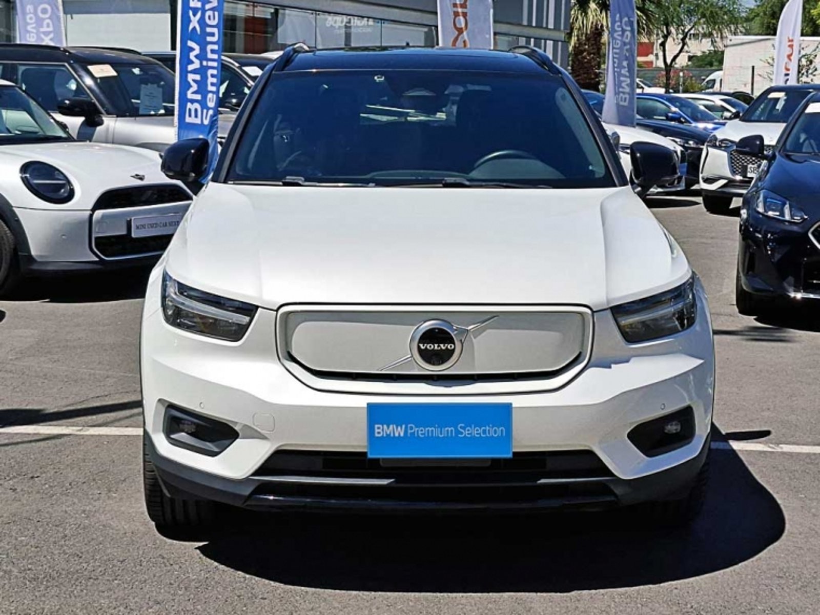 VOLVO Xc40 P8 Recharge Twin 2022 - Imagen 3 de 13