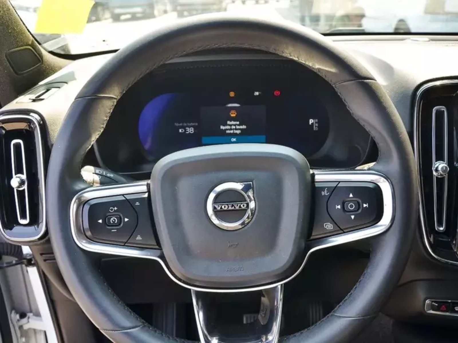 Volvo Xc40 2.0 T5 Hybrid At 4x4 Hibrido 2024 - Imagen 10 de 18