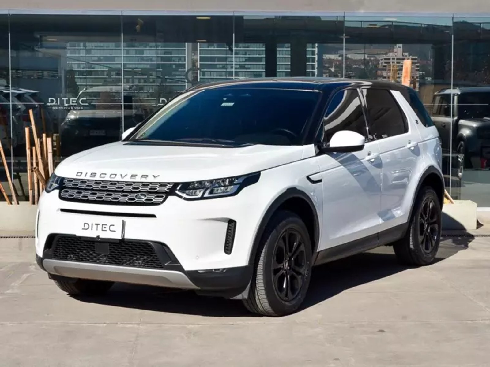 Land Rover Discovery sport Aut 2022 - Foto 2 de 19