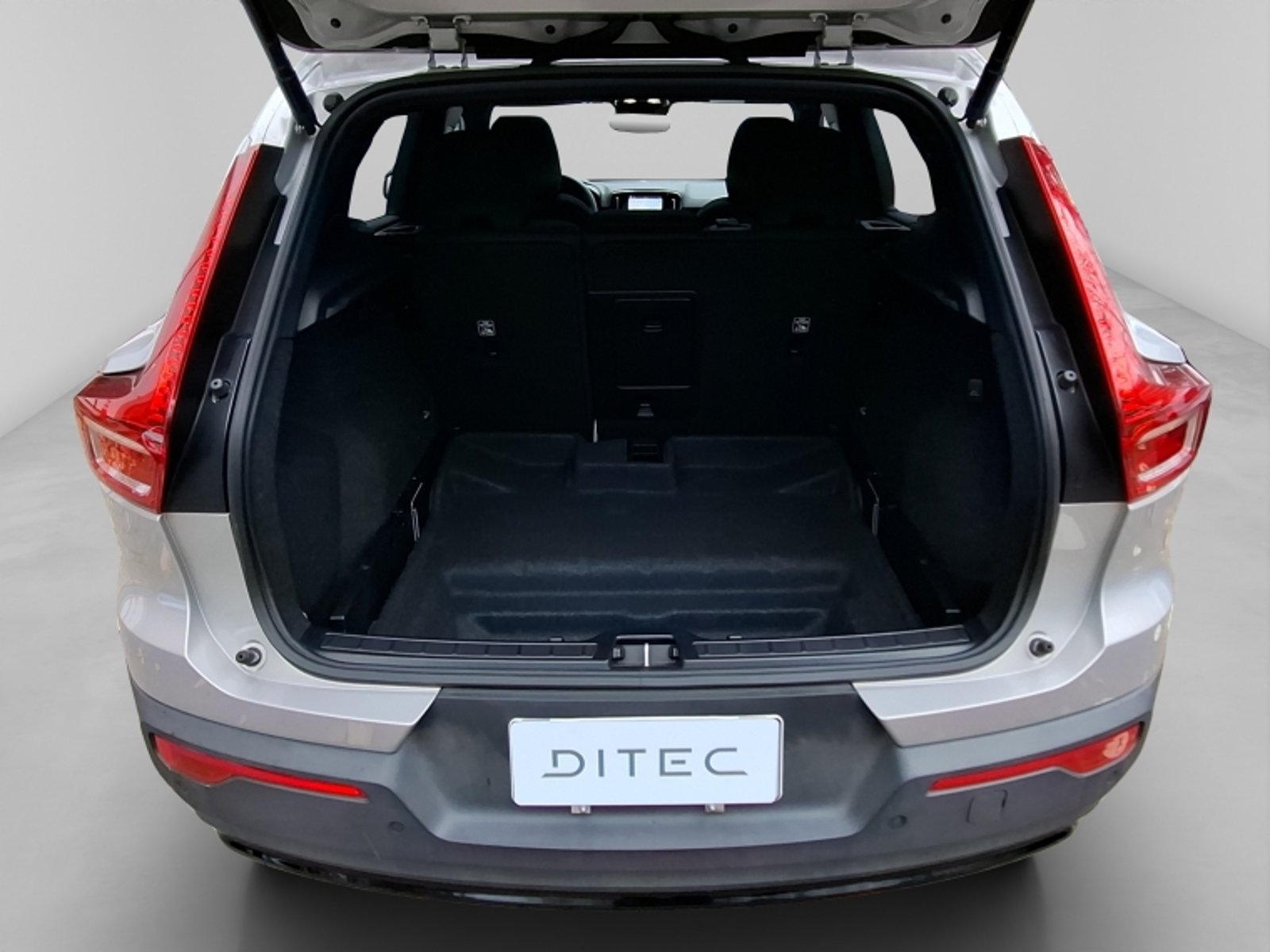 Volvo Xc40 P6 Recharge Aut 2024 - Imagen 20 de 20