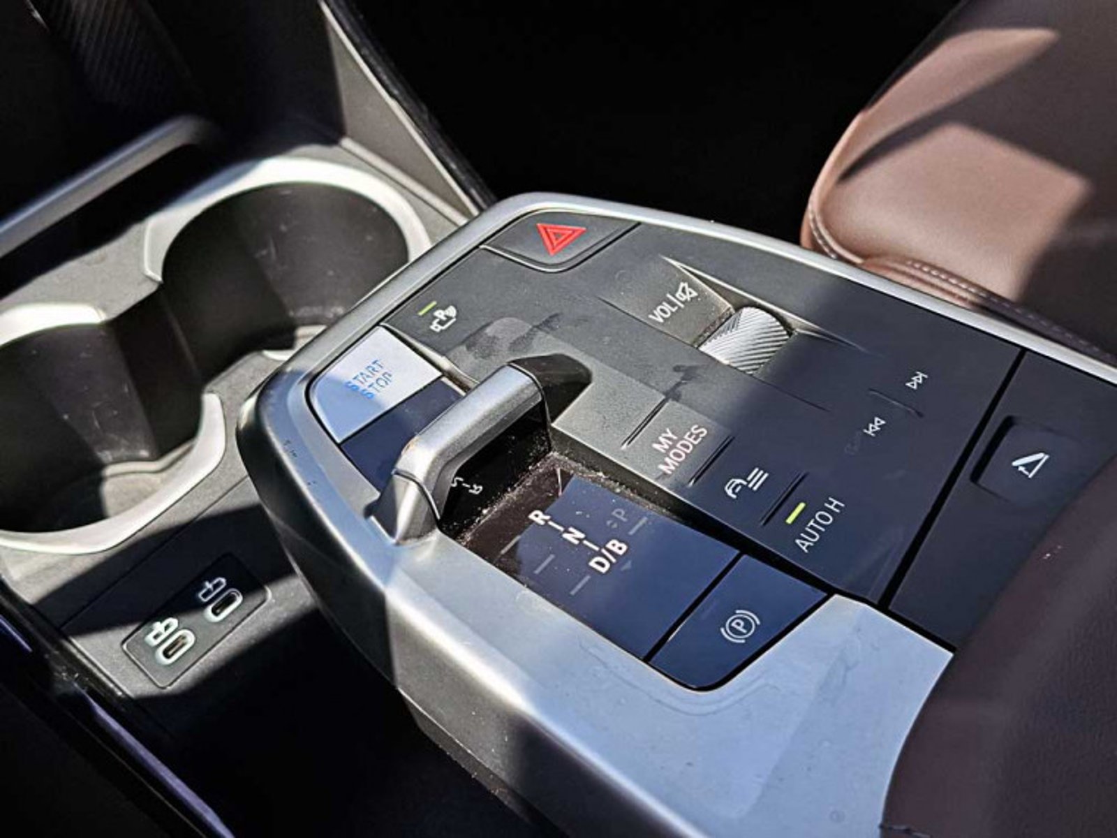BMW Ix1 Xdrive20 Aut 2025 - Imagen 9 de 13