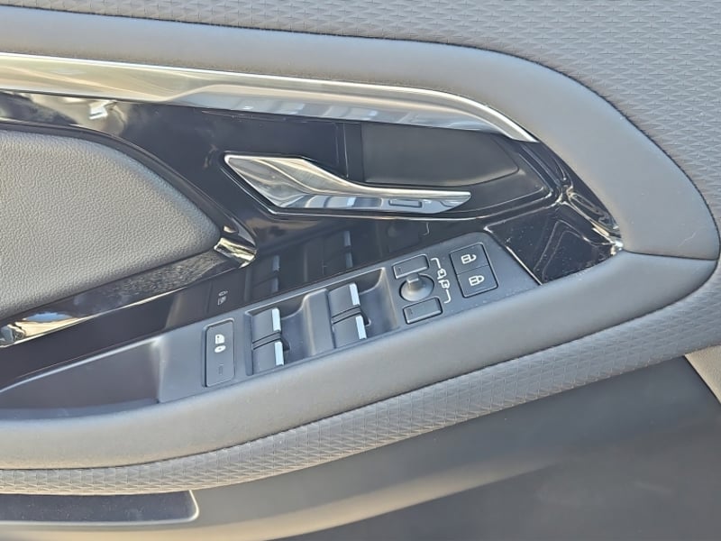 Land Rover Evoque Range Rover Mhev 4x4 2.0 Aut 2024 - Imagen 14 de 20