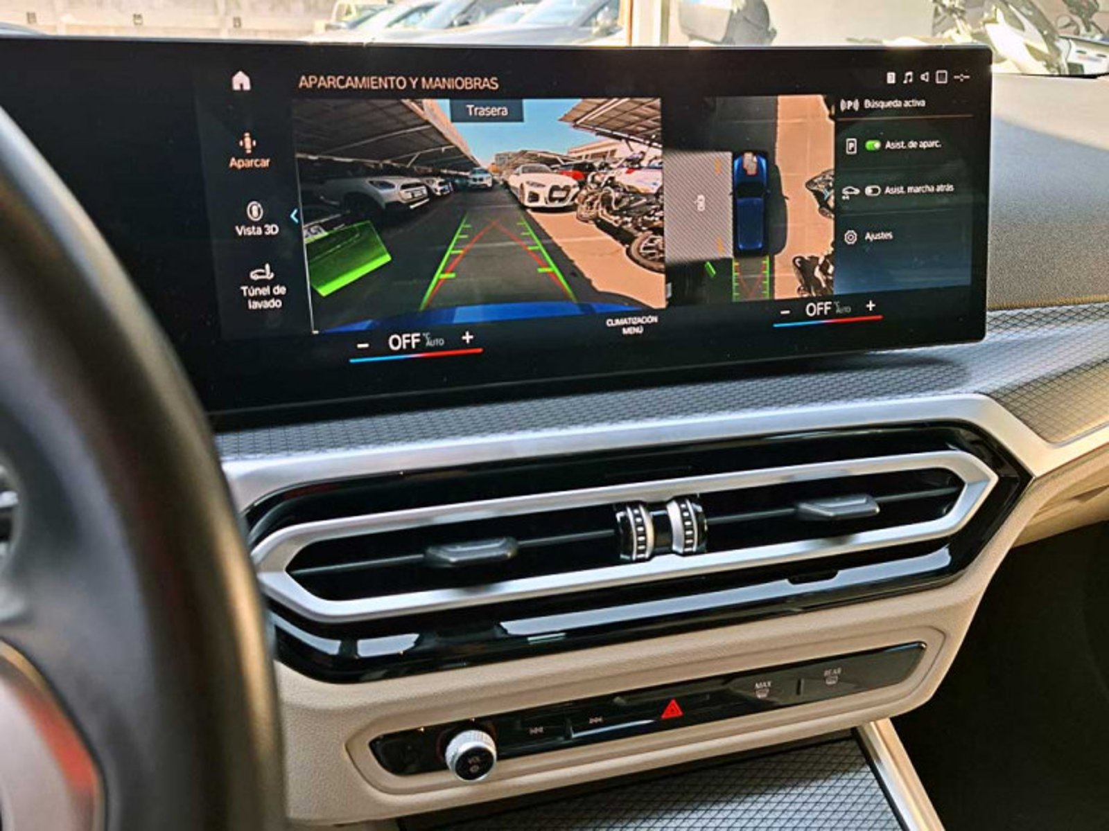 BMW 330 I Touring 2.0 Aut 2024 - Imagen 8 de 13