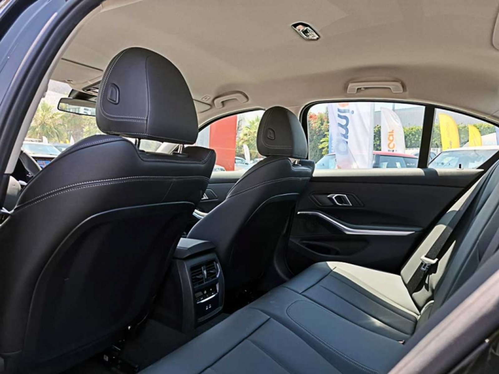 BMW 320 I Urban 2.0 At 2026 - Imagen 12 de 13