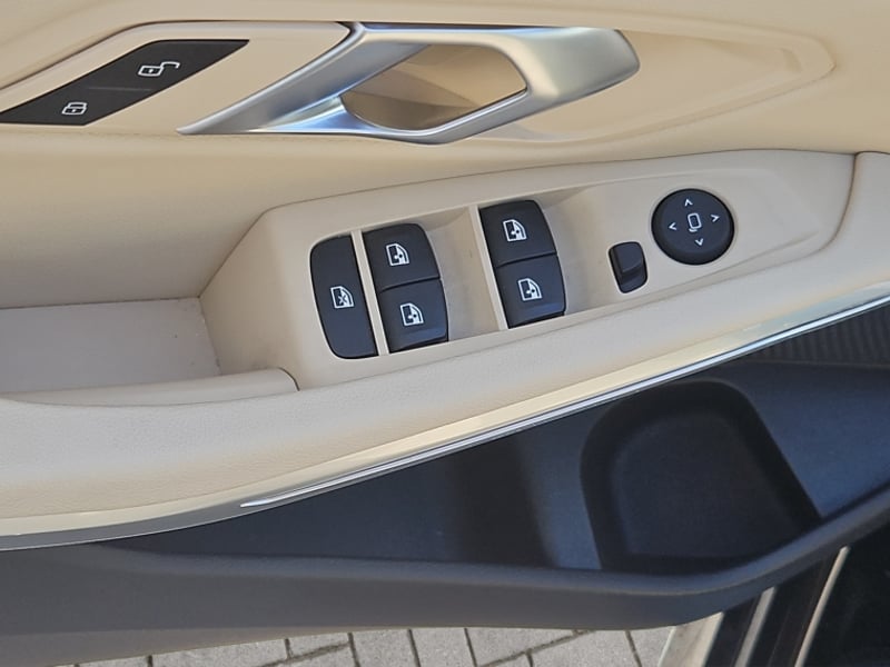 BMW 320 I Urban 2.0 At 2025 - Imagen 14 de 16