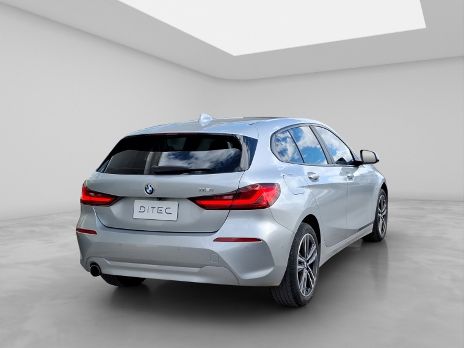 BMW 118 I Dynamic 2020 - Imagen 7 de 20