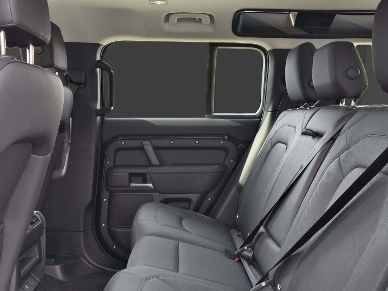 Land Rover Defender 110 S 4x4 3.0 Aut 2025 - Imagen 14 de 19