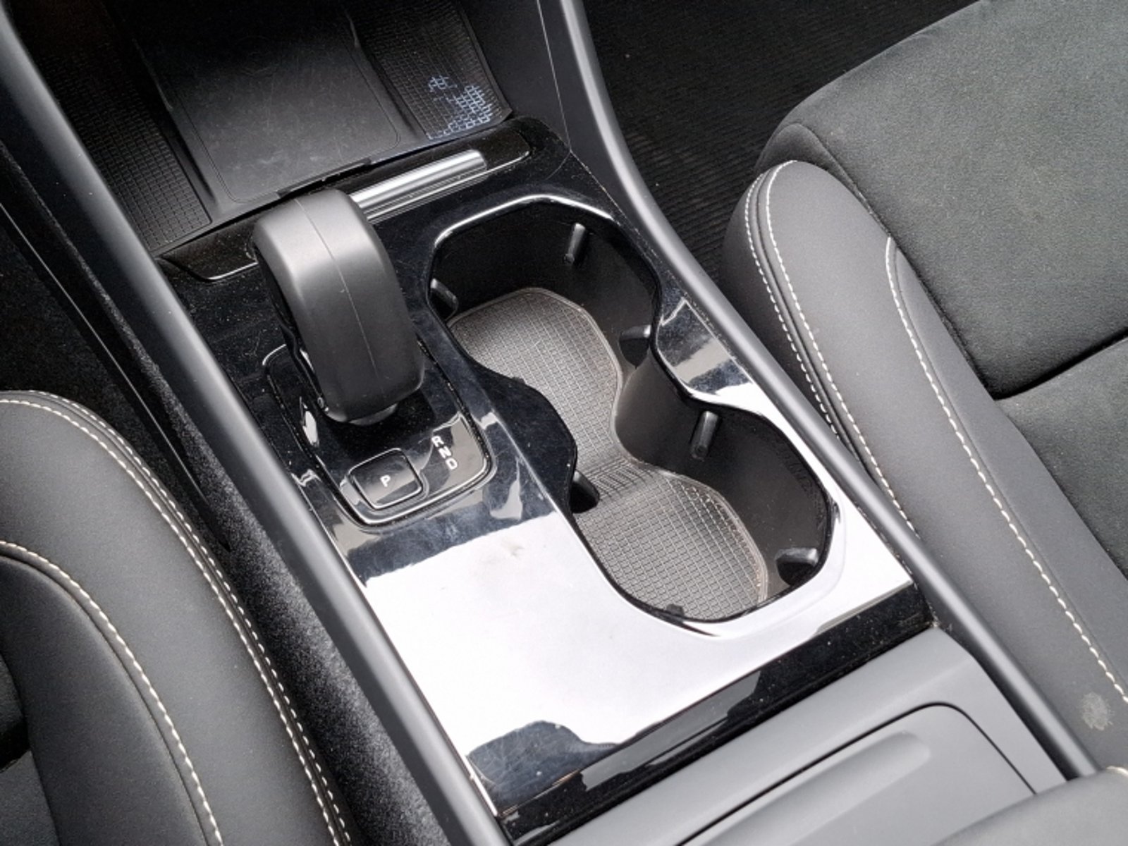 Volvo Xc40 C40 P8 Recharge 2024 - Imagen 13 de 20