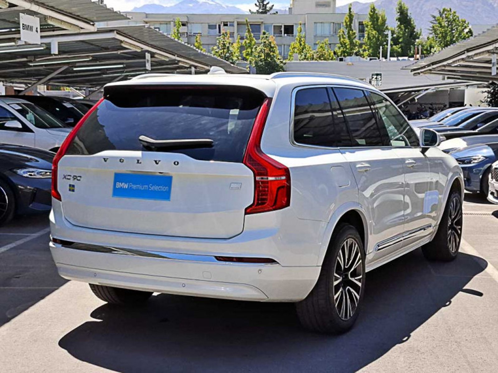 VOLVO Xc90 Ii 4x4 2.0 Aut 2024 - Imagen 4 de 13