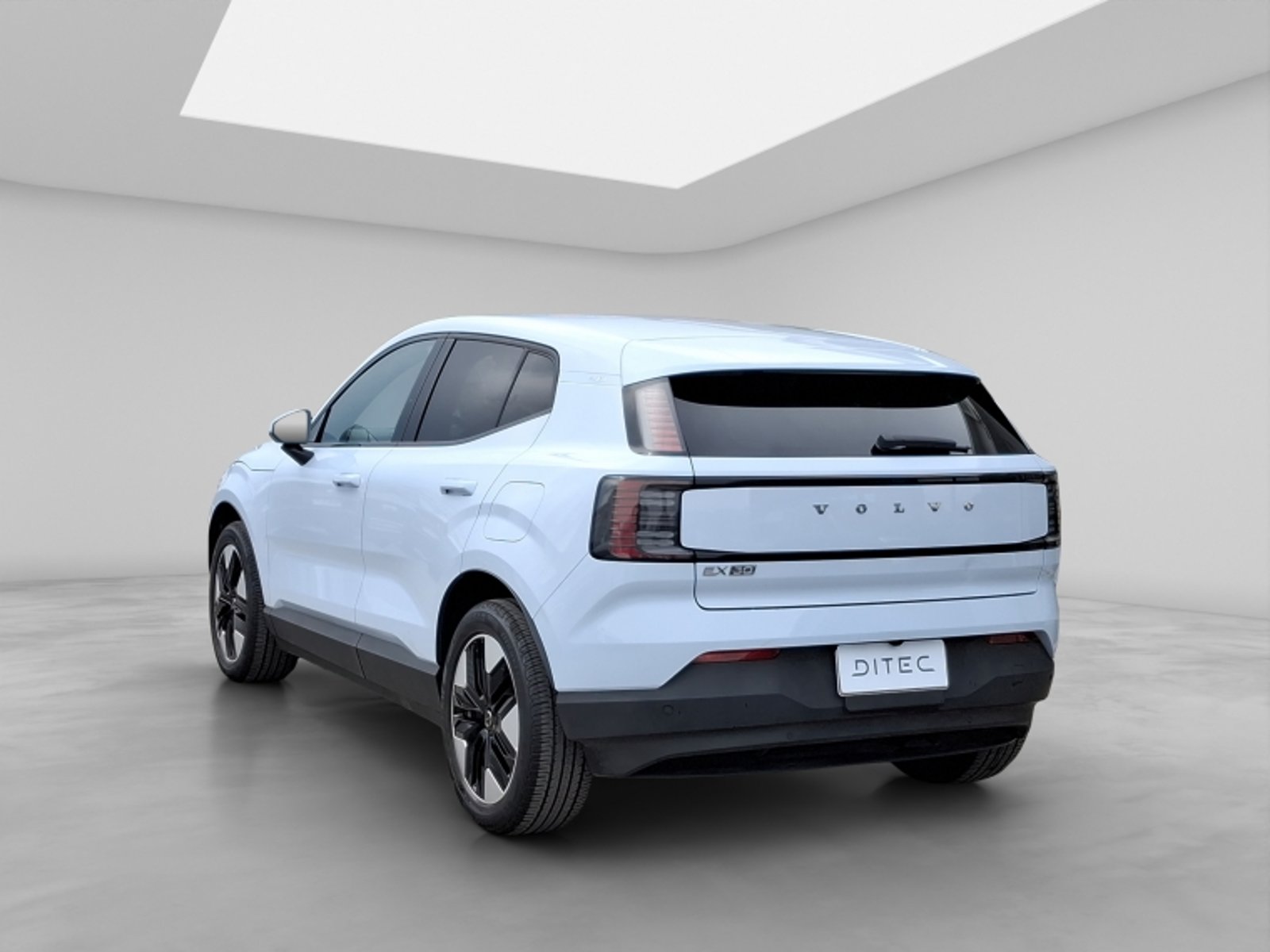 Volvo Ex30 E40 Core 2024 - Foto 5 de 16