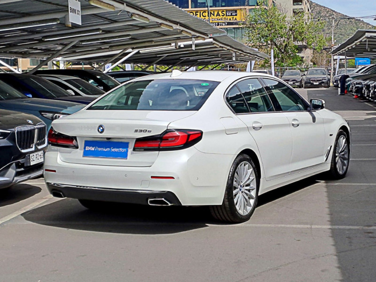 BMW 530 E Luxury Lci 2023 - Imagen 3 de 11