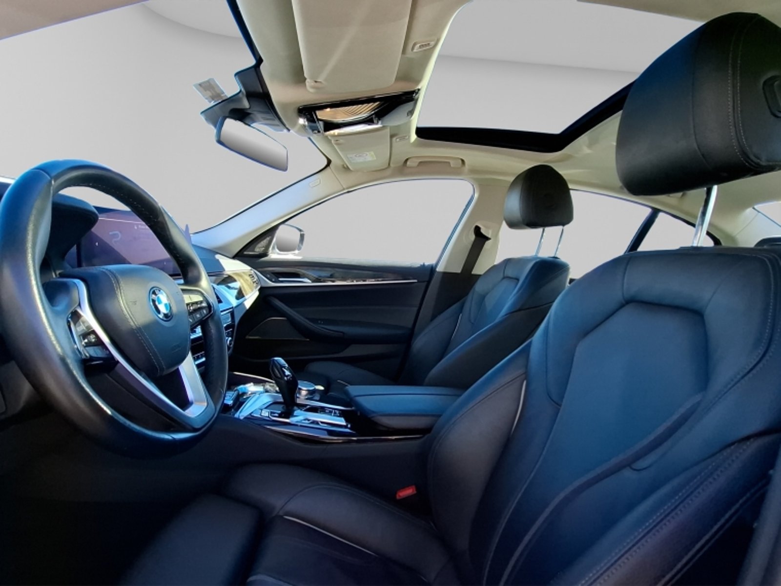 BMW 530 E Luxury 2024 - Imagen 10 de 20