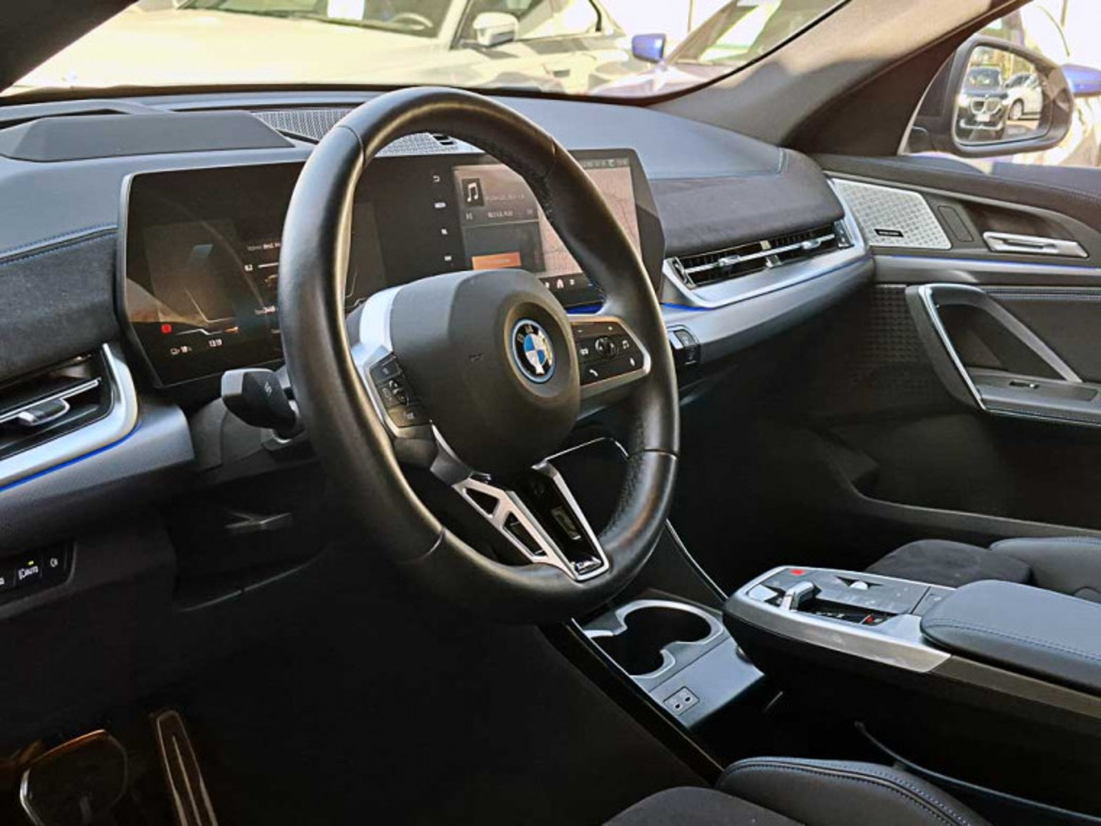 BMW Ix2 Xdrive30 M Sport 2025 - Imagen 11 de 13