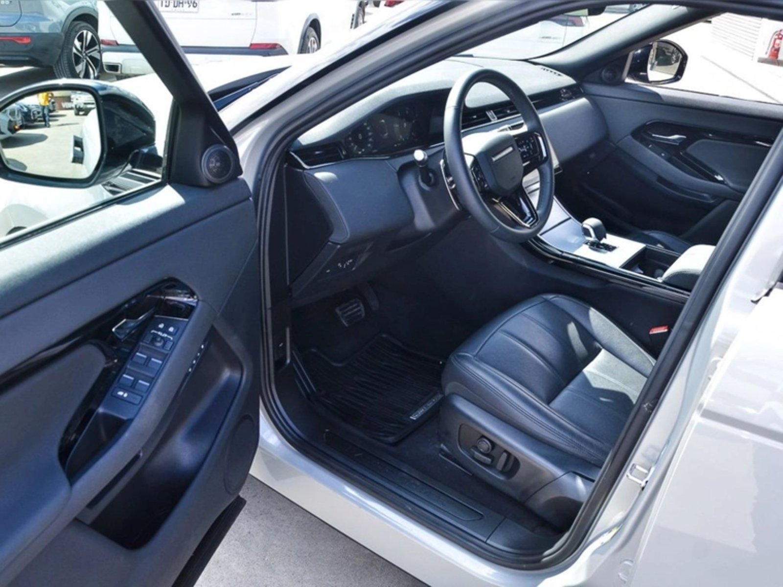 Land Rover Evoque Range Rover Evoque Mhev 4x4 2.0 Aut 2025 - Imagen 11 de 17