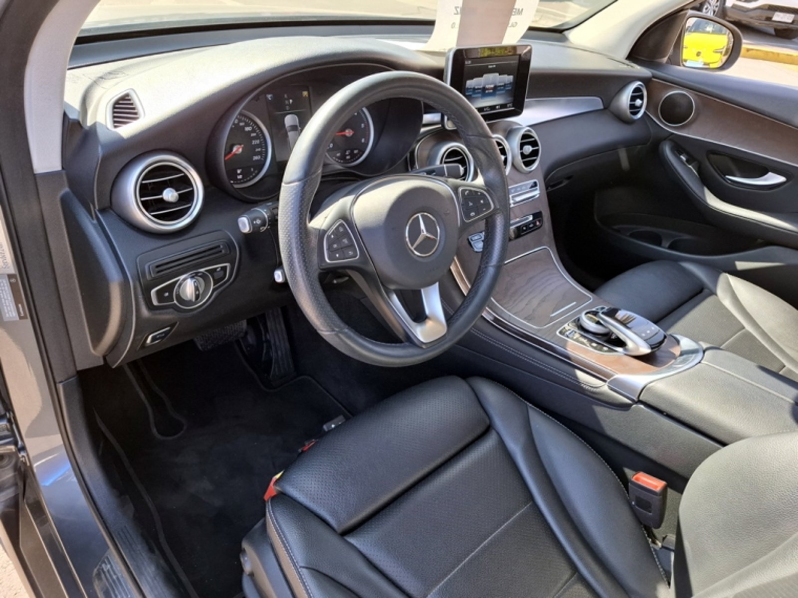 MERCEDES BENZ Glc 220 D 4matic 2.0 2020 - Imagen 11 de 17