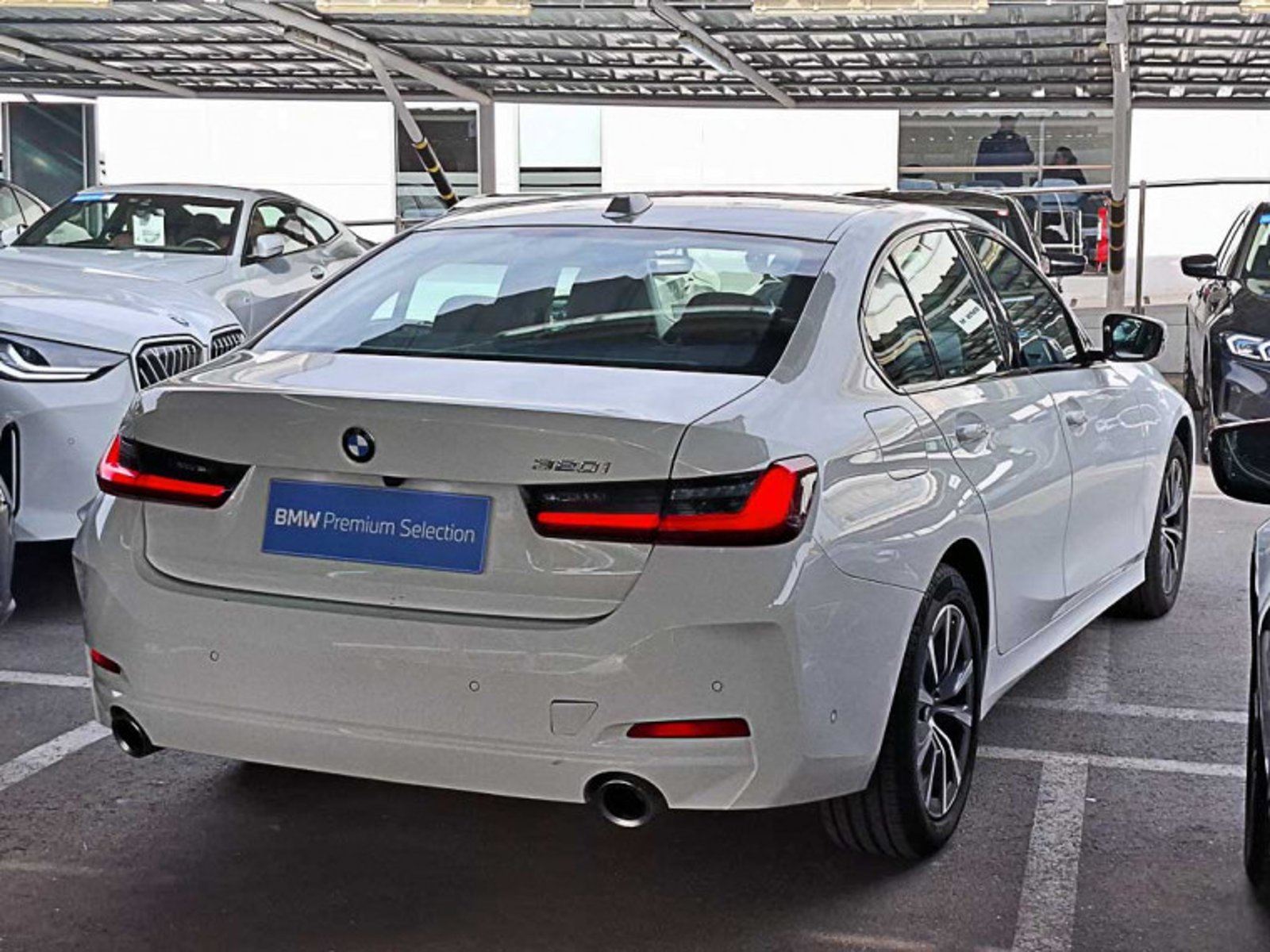 BMW 320 I Berlina Urban 2026 - Imagen 4 de 13