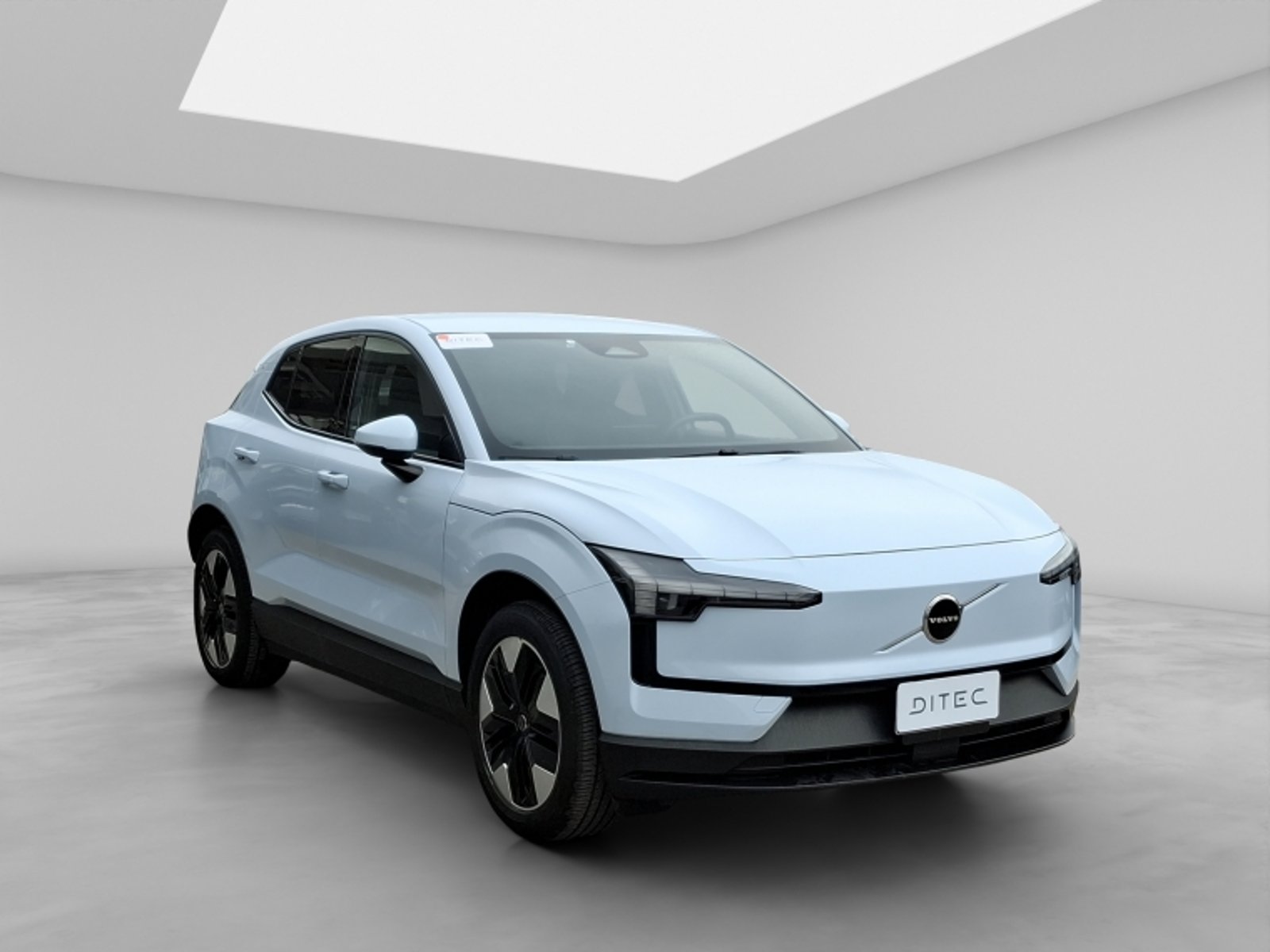 Volvo Ex30 E40 Core 2024 - Foto 3 de 16