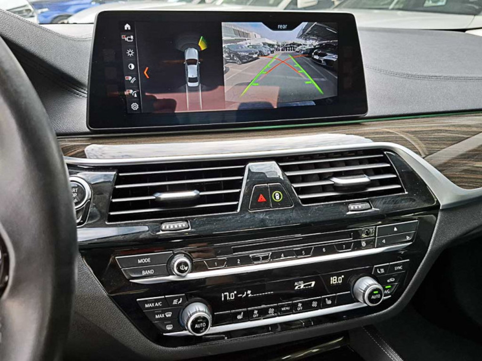 BMW 530 I Luxury 2.0 Aut 2018 - Imagen 8 de 13