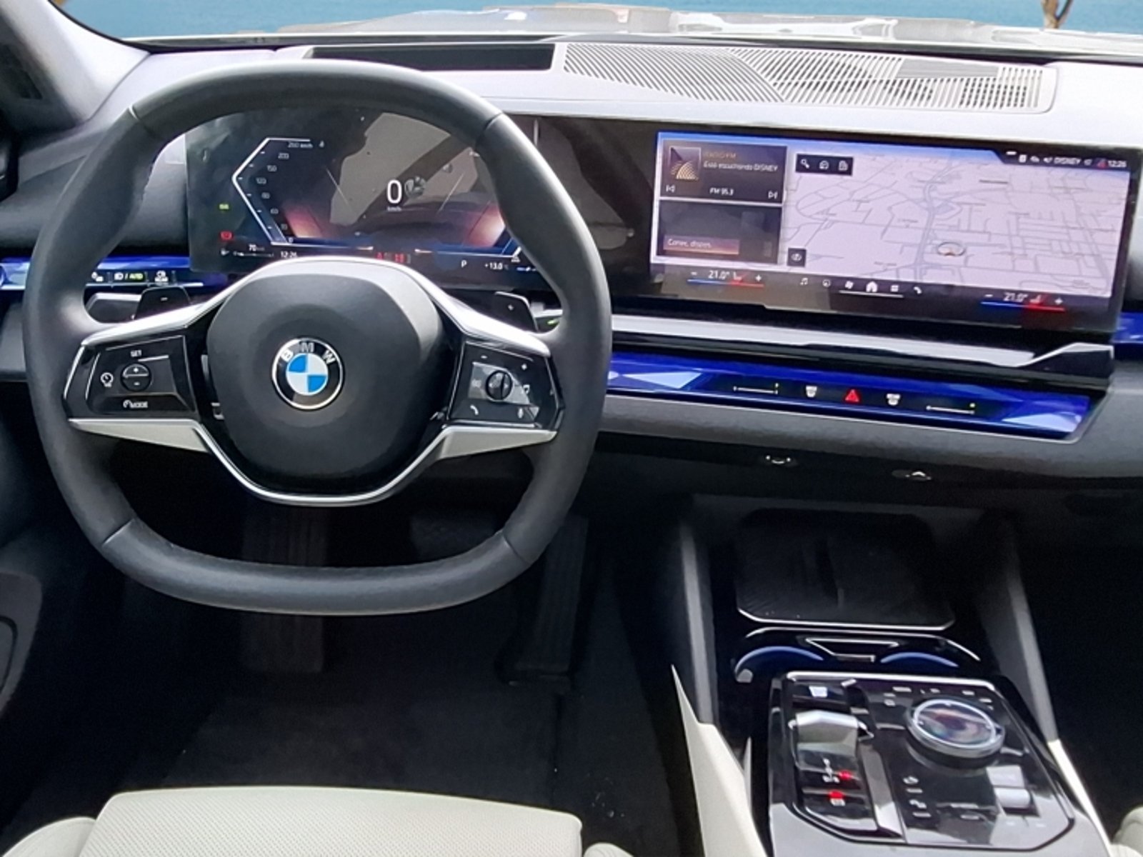 BMW 520 I Berlina 4x2 2.0 Aut 2025 - Imagen 17 de 20