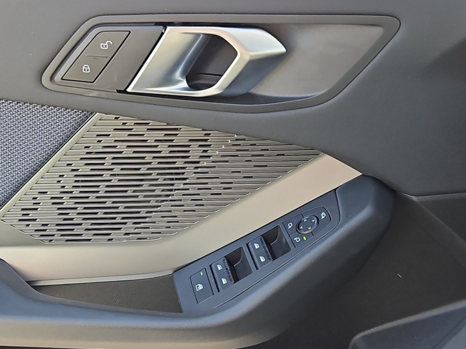 BMW 120 Hatch Dynamic 2026 - Imagen 14 de 20