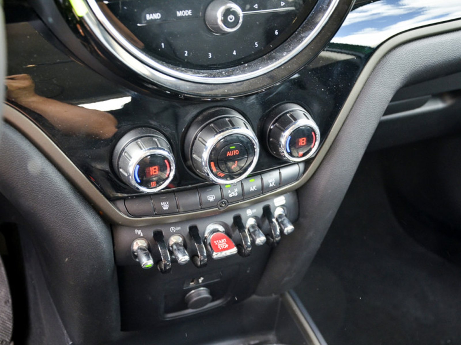 MINI Cooper Countryman S 2.0 Aut 2023 - Imagen 9 de 13