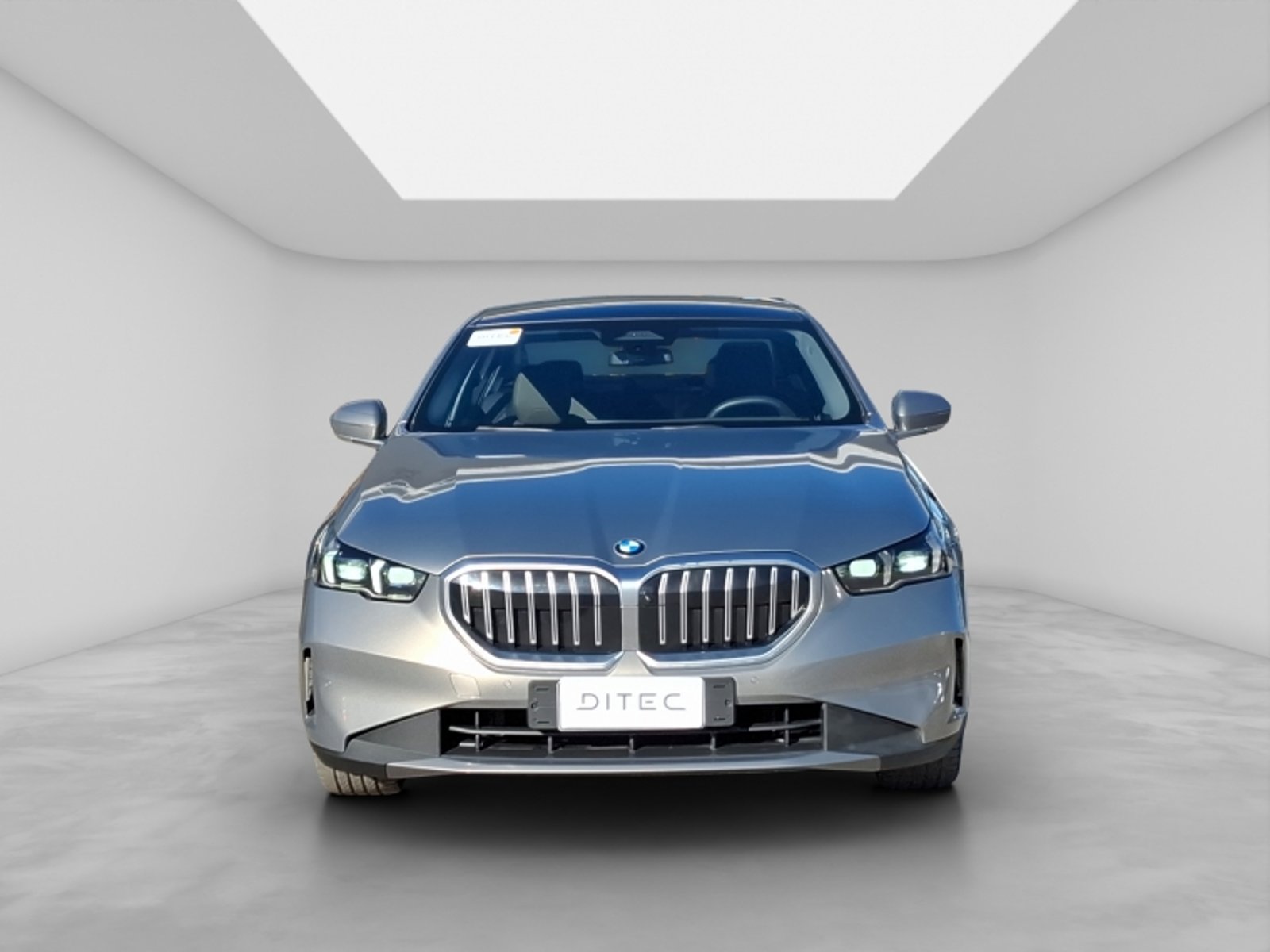 BMW 520 I Berlina 4x2 2.0 Aut 2024 - Foto 2 de 20