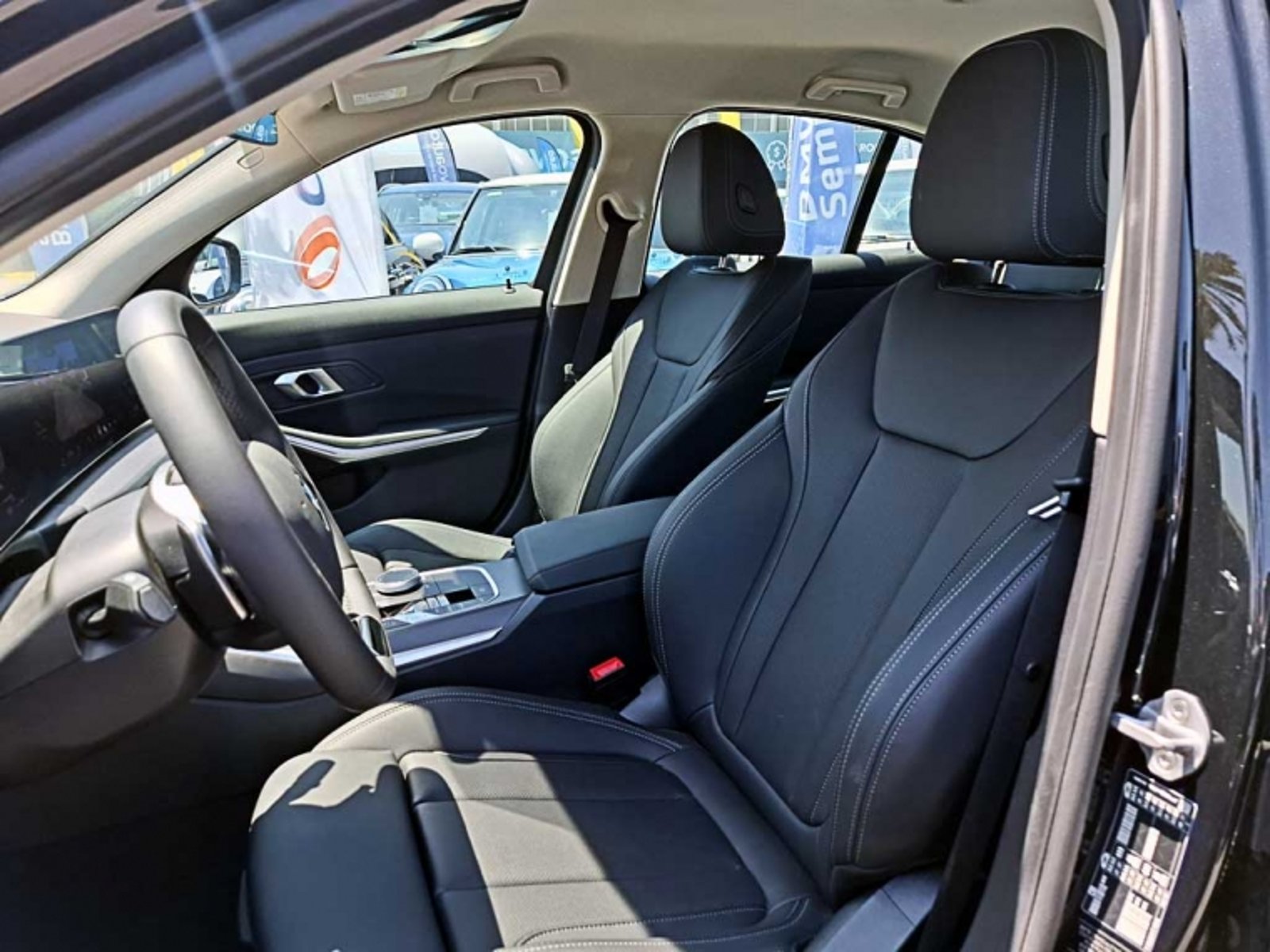 BMW 320 I Urban 2.0 At 2026 - Imagen 10 de 13