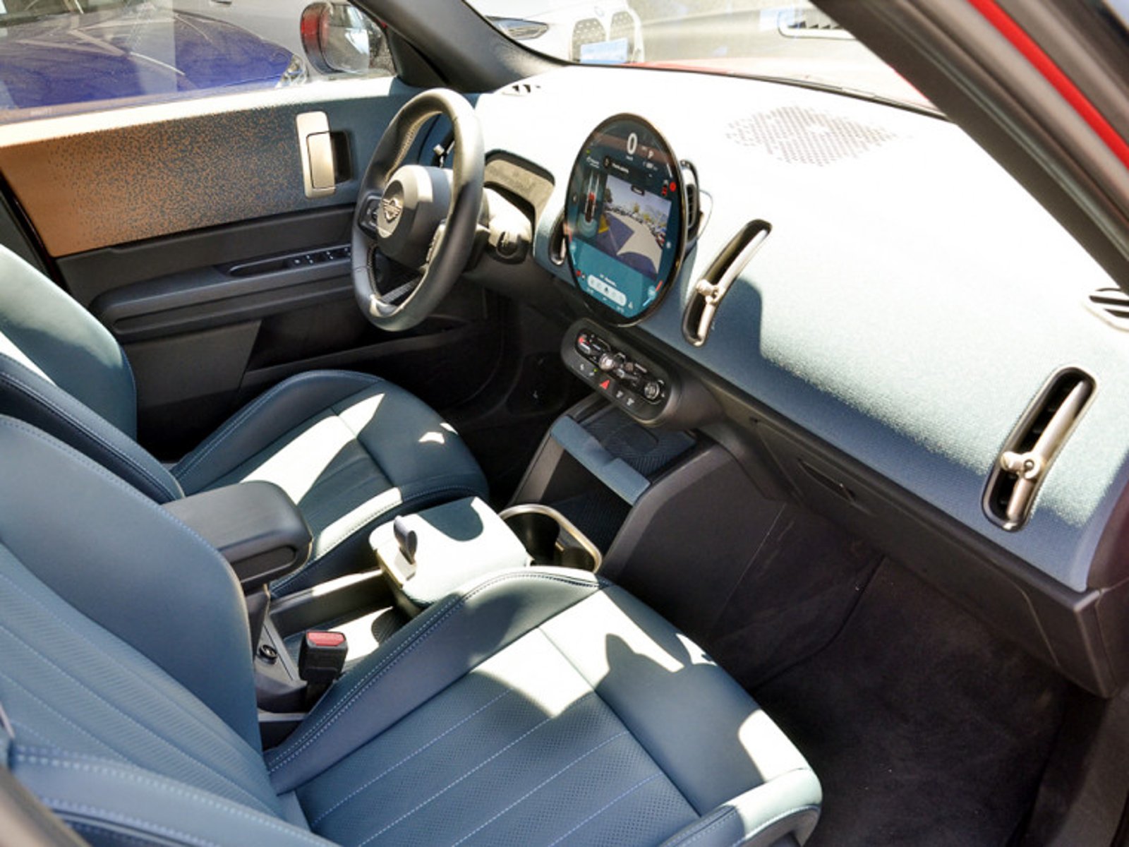 Mini Cooper Countryman C Favoured 2025 - Foto 4 de 8