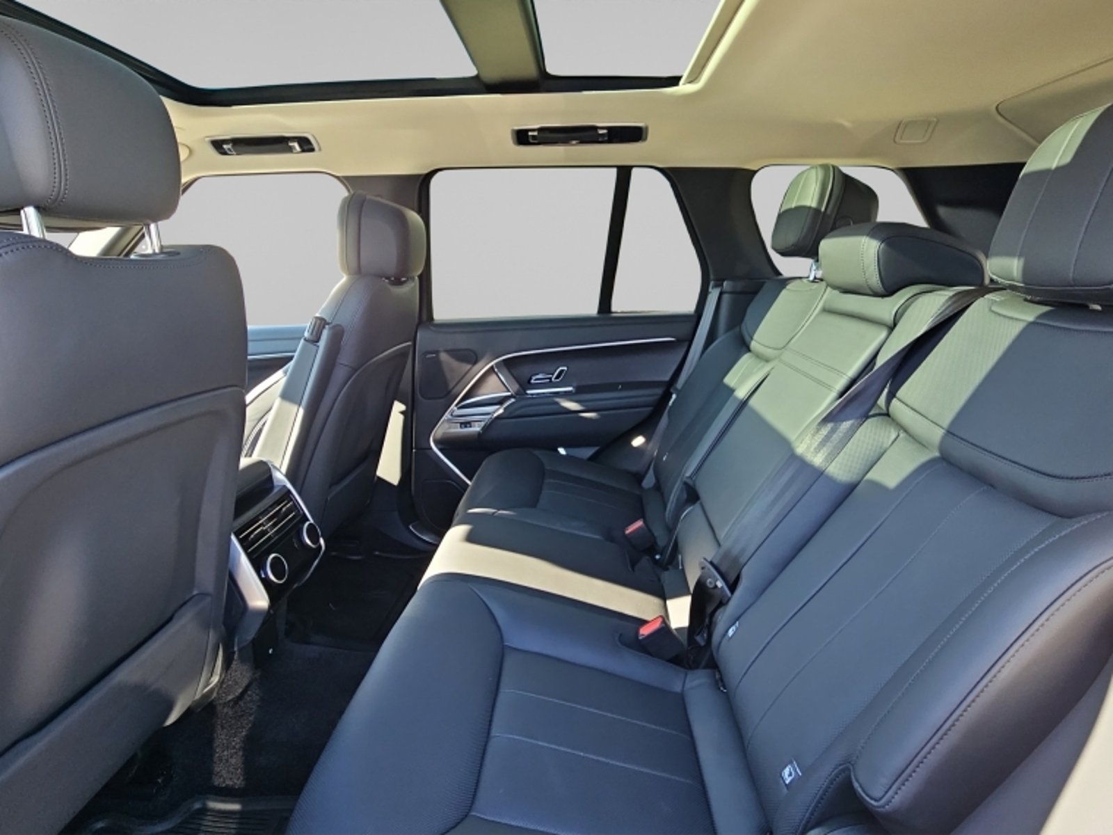LAND ROVER Range rover Se Mhev 4x4 3.0 Aut 2026 - Imagen 15 de 20