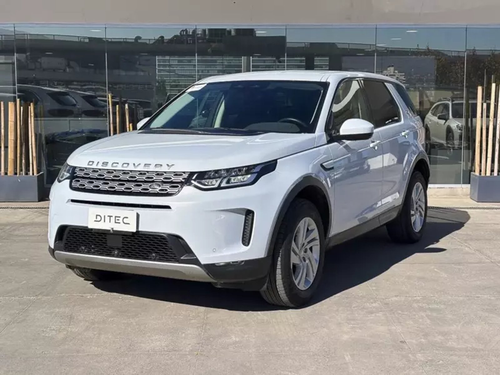 Land Rover Discovery sport Sport 4x4 2.0i S Aut 2021 - Foto 2 de 14