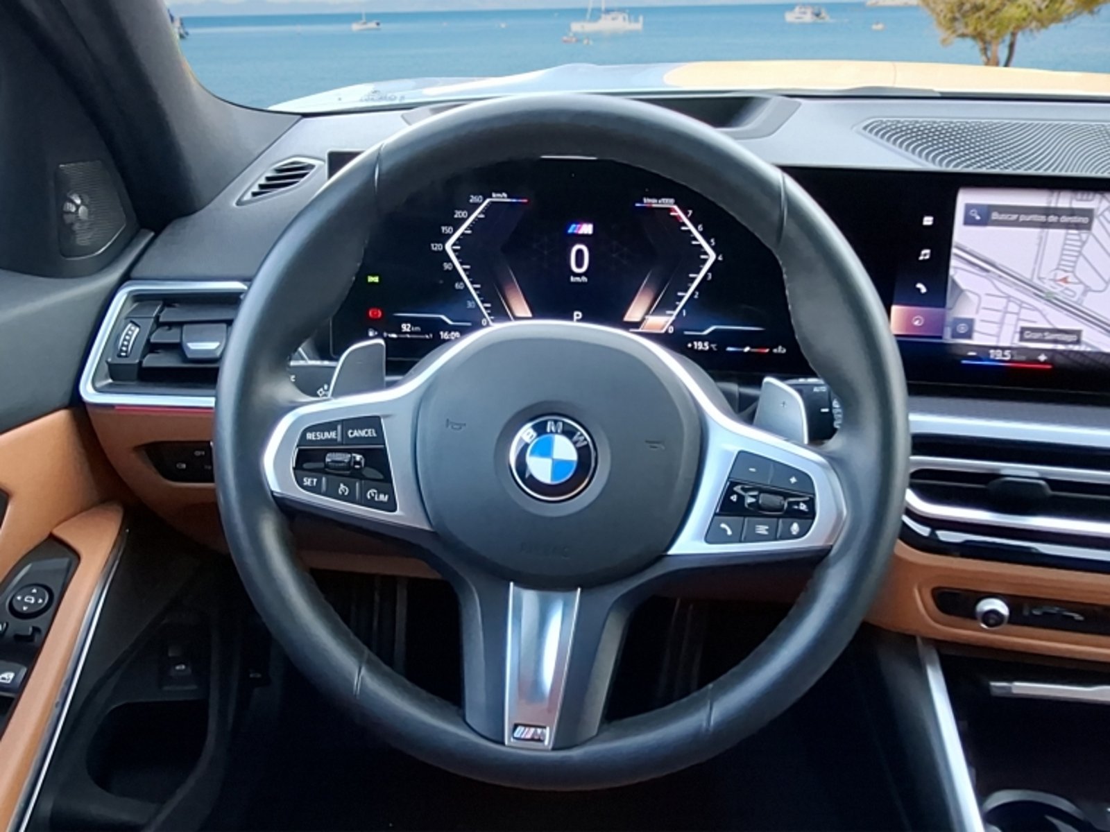 BMW 330 I Touring 2.0 Aut 2024 - Imagen 16 de 20