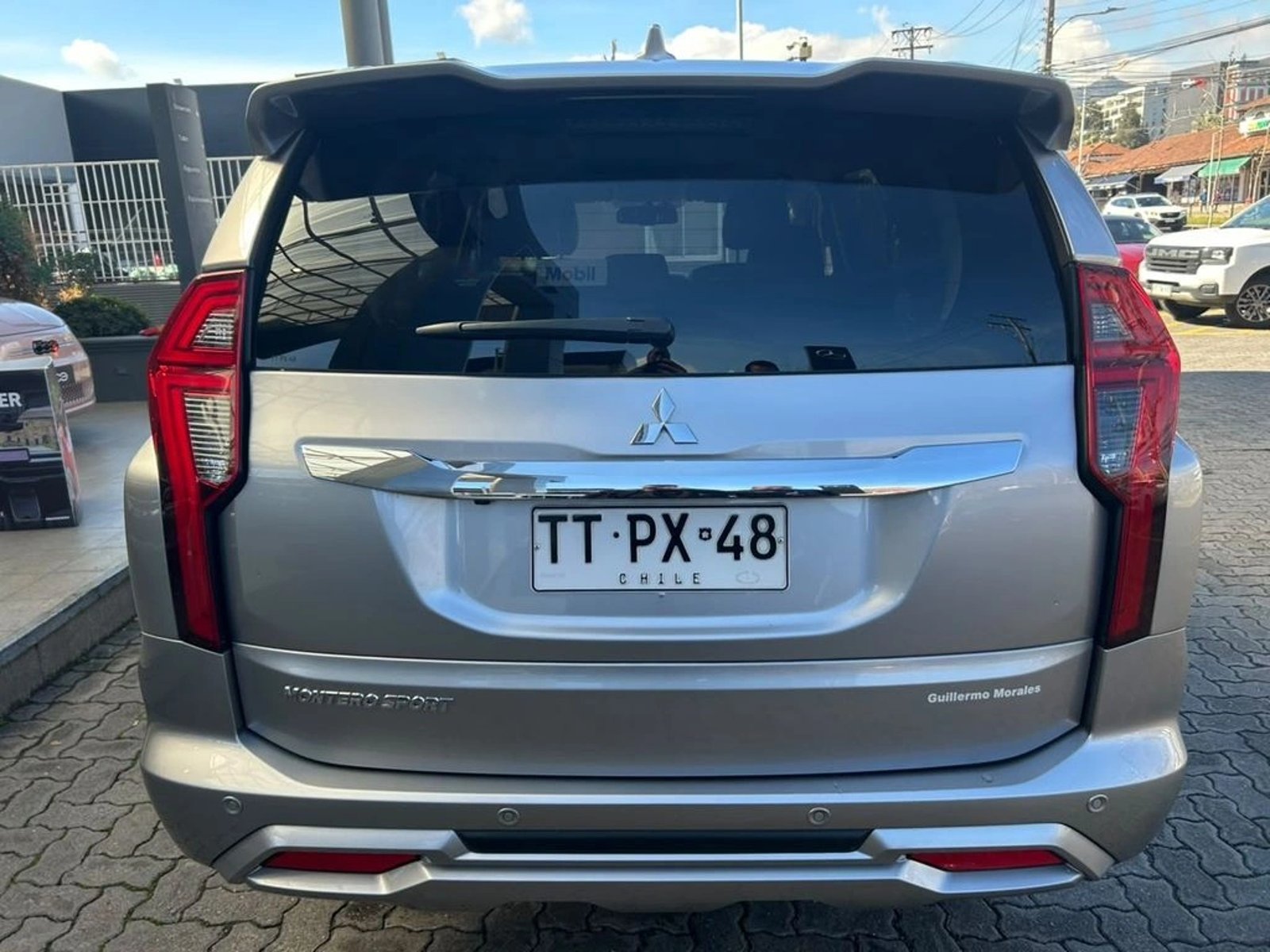 Mitsubishi MONTERO SPORT 4X2 3.0 AUT 2025 - Imagen 6 de 17