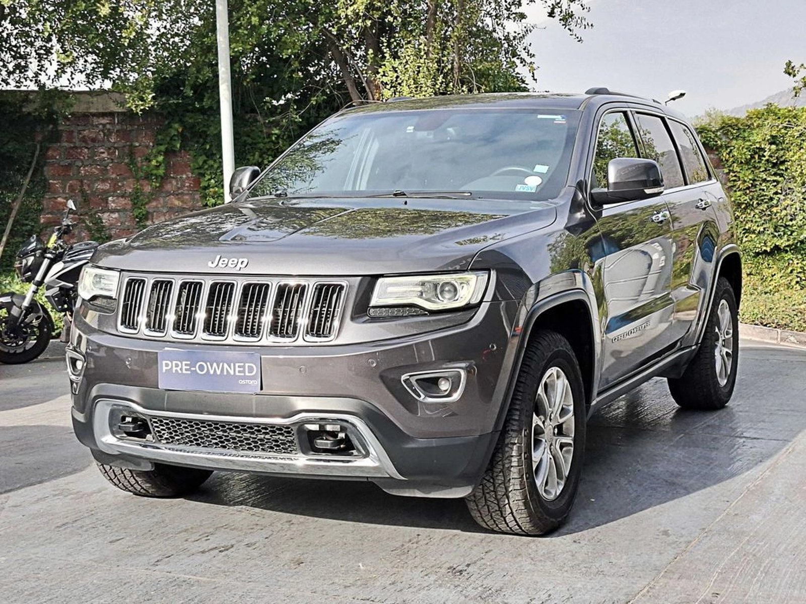 Jeep GRAND CHEROKEE 3.6 LIMITED AT 4X4 2016 - Foto 2 de 20