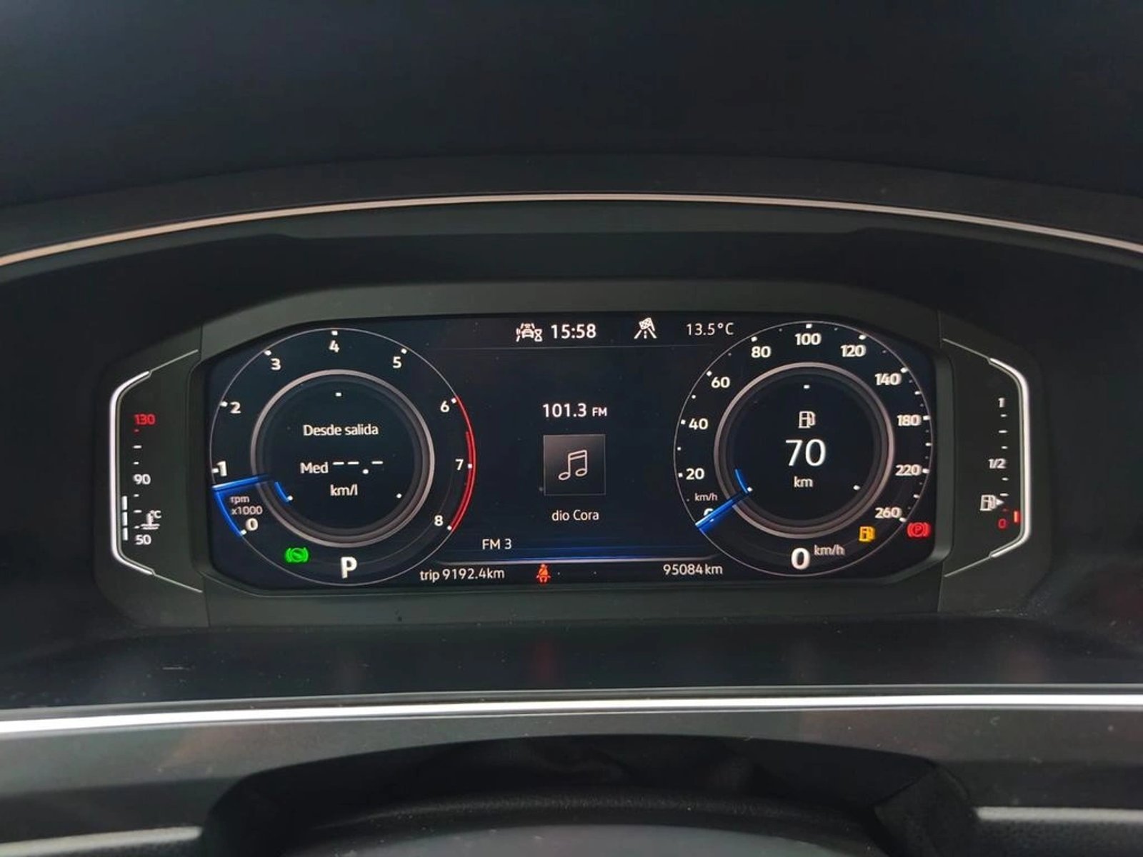 Volkswagen TIGUAN 1.4 TSI COMFORTLINE 7A 2022 - Imagen 16 de 20