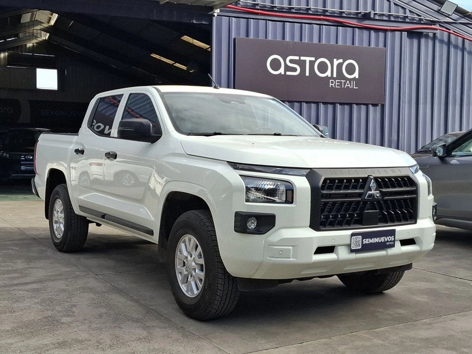 MITSUBISHI L200 2.4 DAKAR XR MT 4X4 DIESEL 2026 - Foto 4 de 20