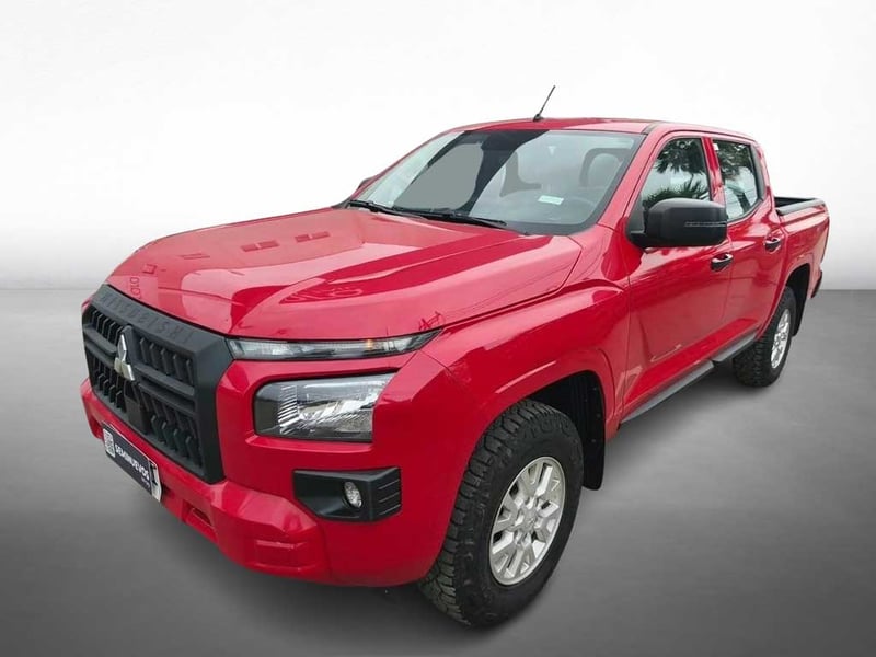 Mitsubishi L200 KATANA XRT 2.4 MT 4X4 2024