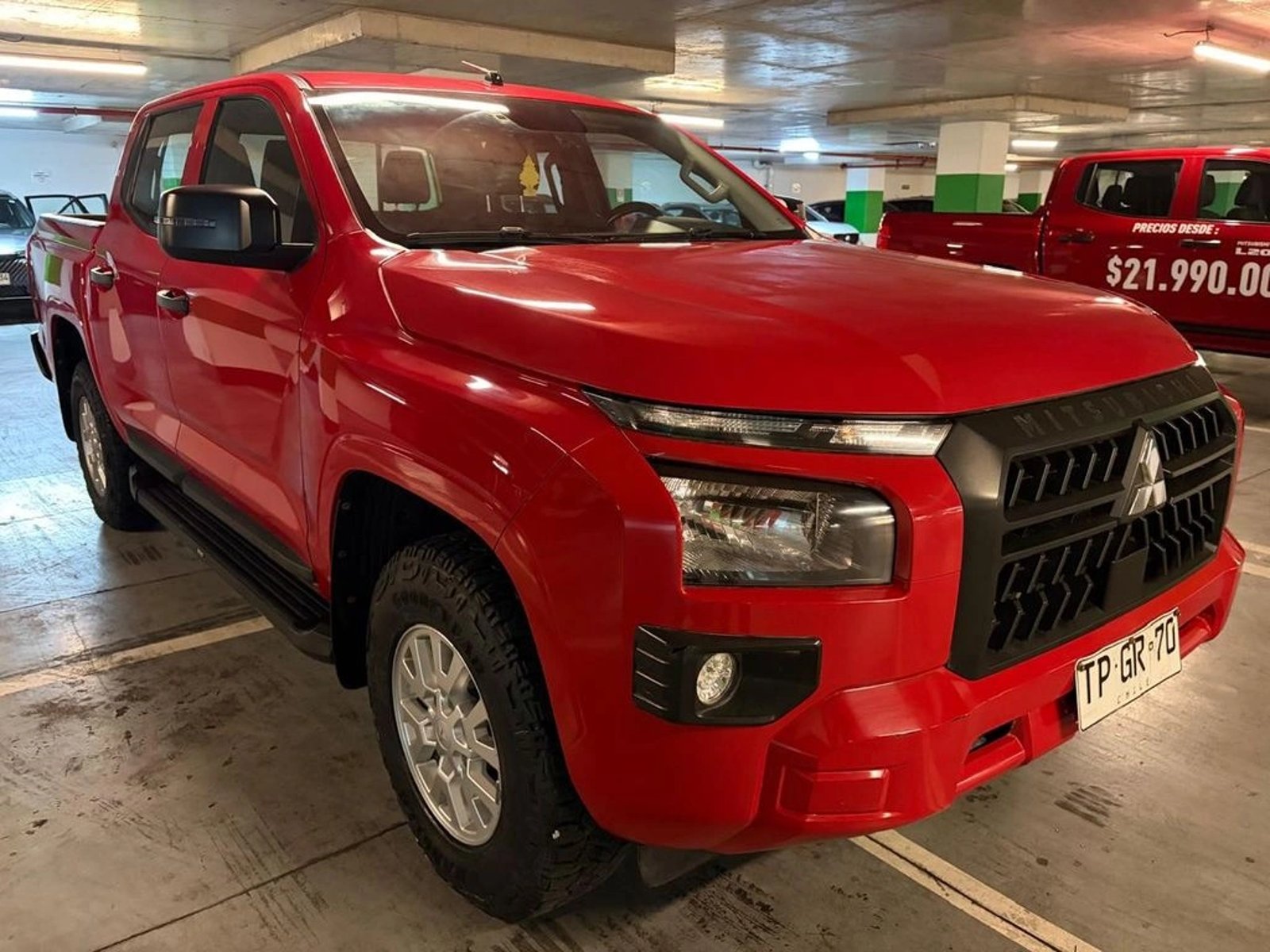 Mitsubishi L200 KATANA XRT 4X4 2.4 2024 - Foto 3 de 15
