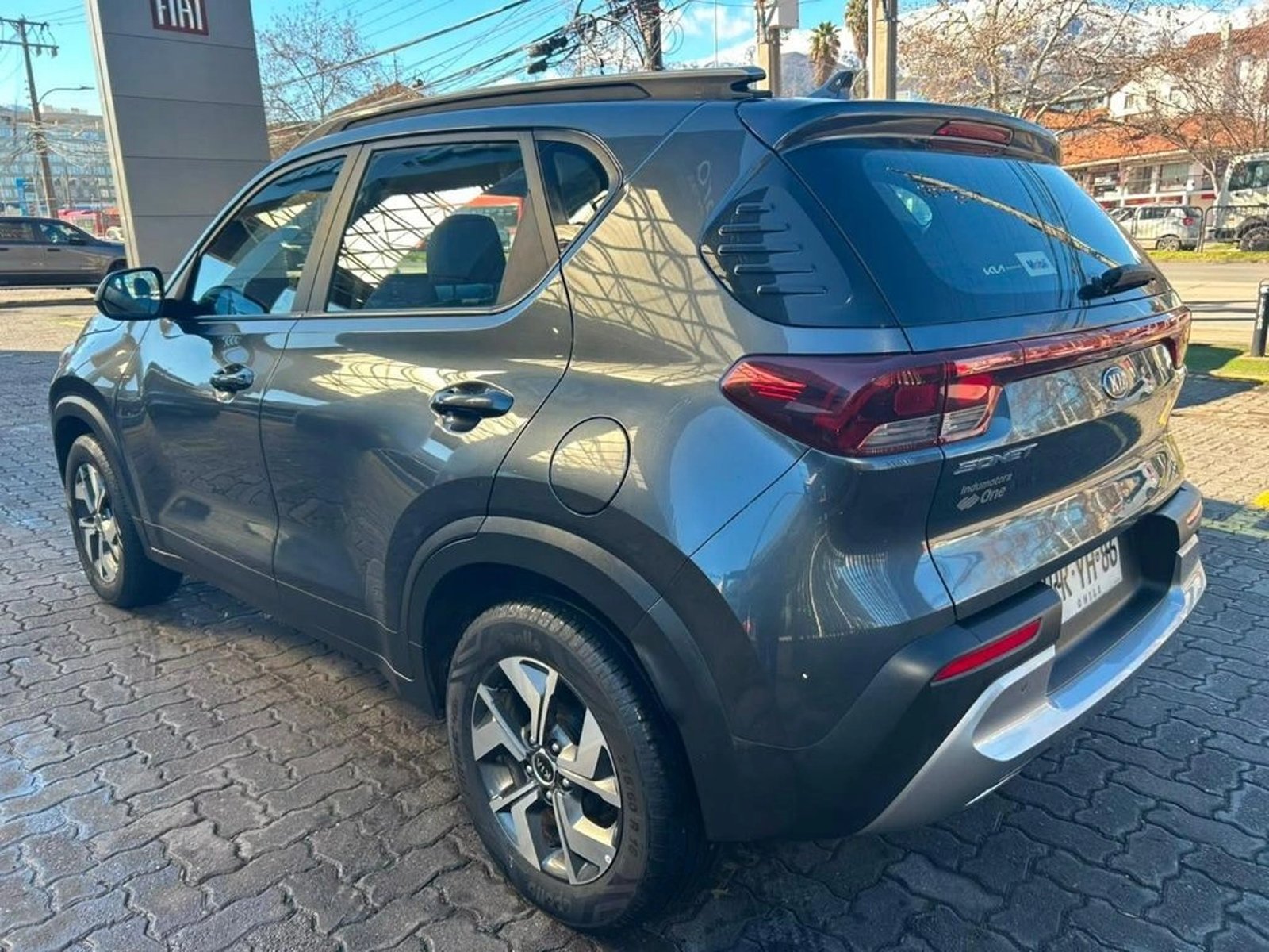 Kia SONET 1.5 EX 4X2 6MT 5P 2022 - Foto 4 de 15