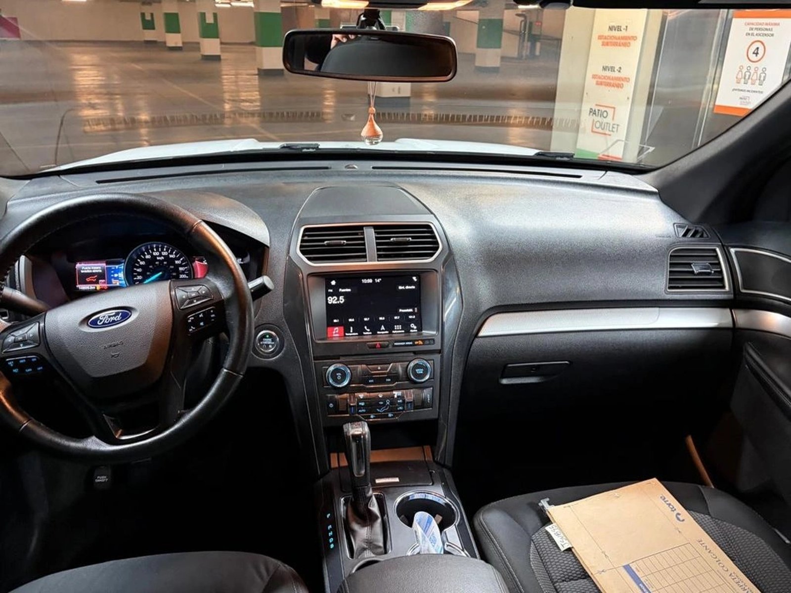 Ford EXPLORER 3.5 XLT 4X2 3 CORRIDAS AT 5P 2017 - Imagen 11 de 20
