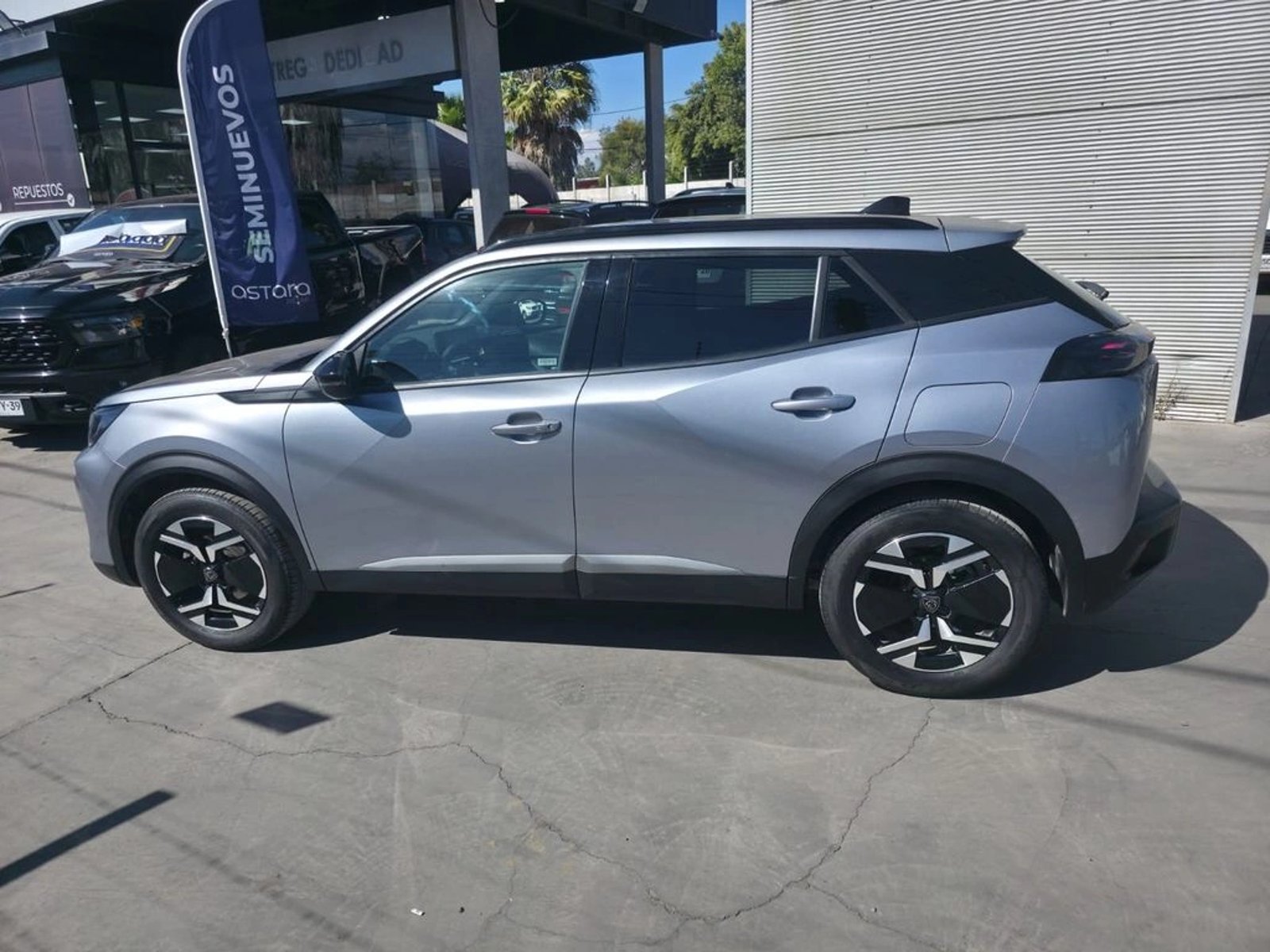 PEUGEOT 2008 2024 - Imagen 10 de 20