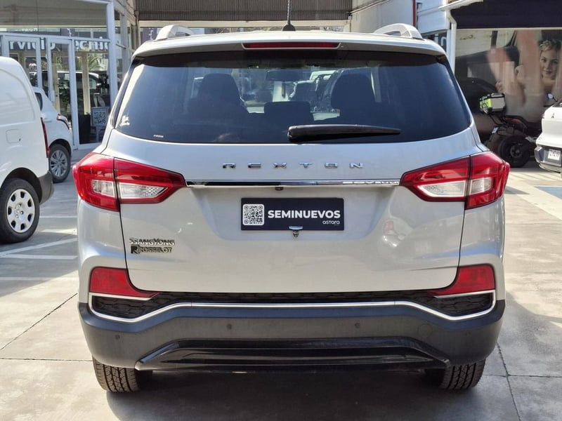 SsangYong REXTON AT 2.2 2018 - Imagen 7 de 20