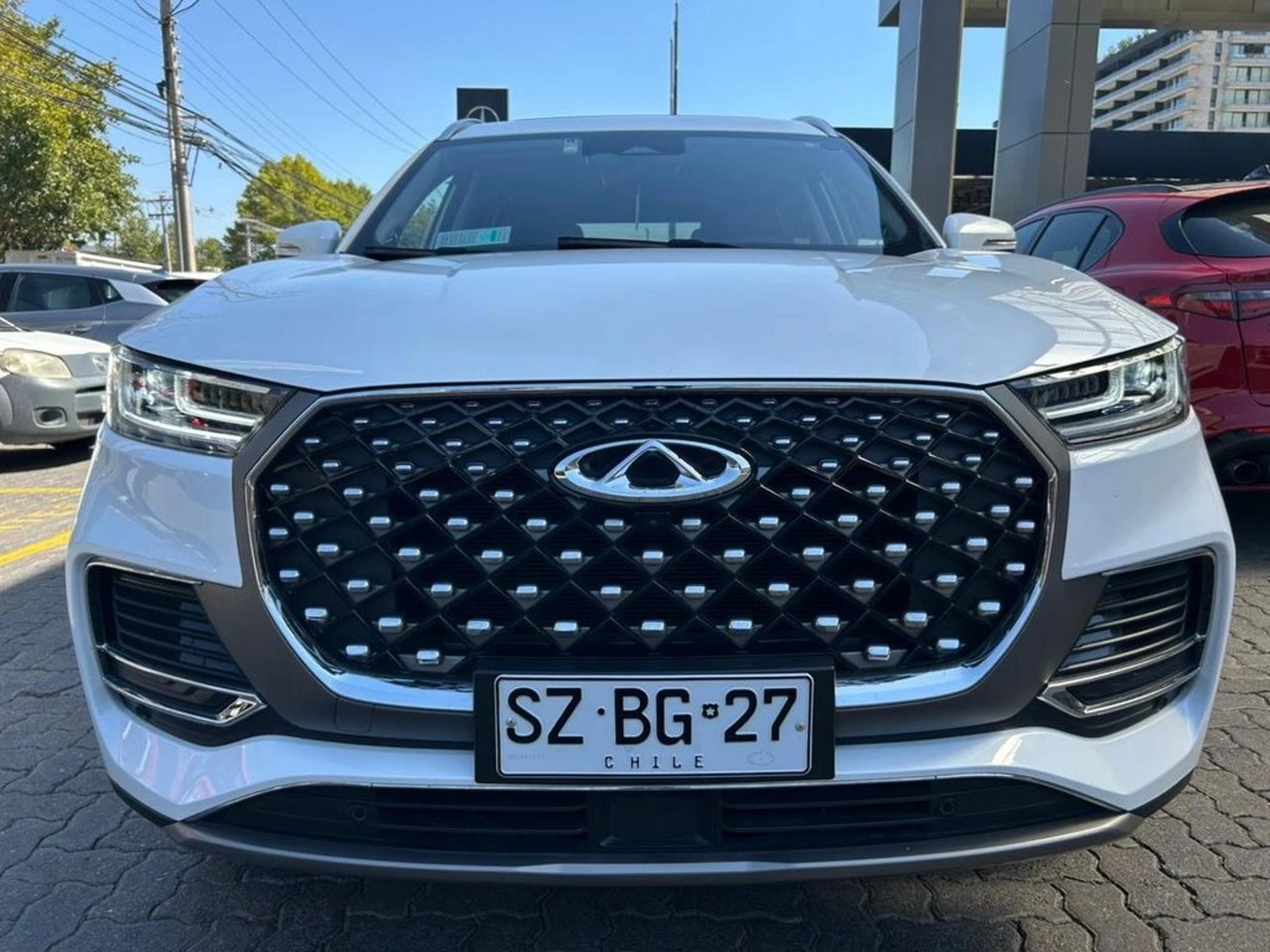 Chery TIGGO 8 PRO PRO MAX 1.5T HIBRIDO 2024 - Foto 3 de 16