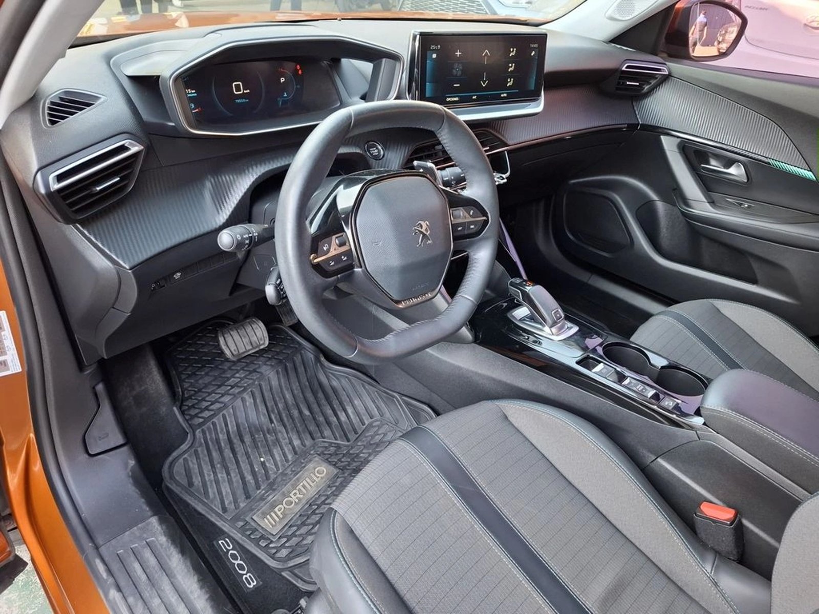 PEUGEOT 2008 2022 - Imagen 14 de 20