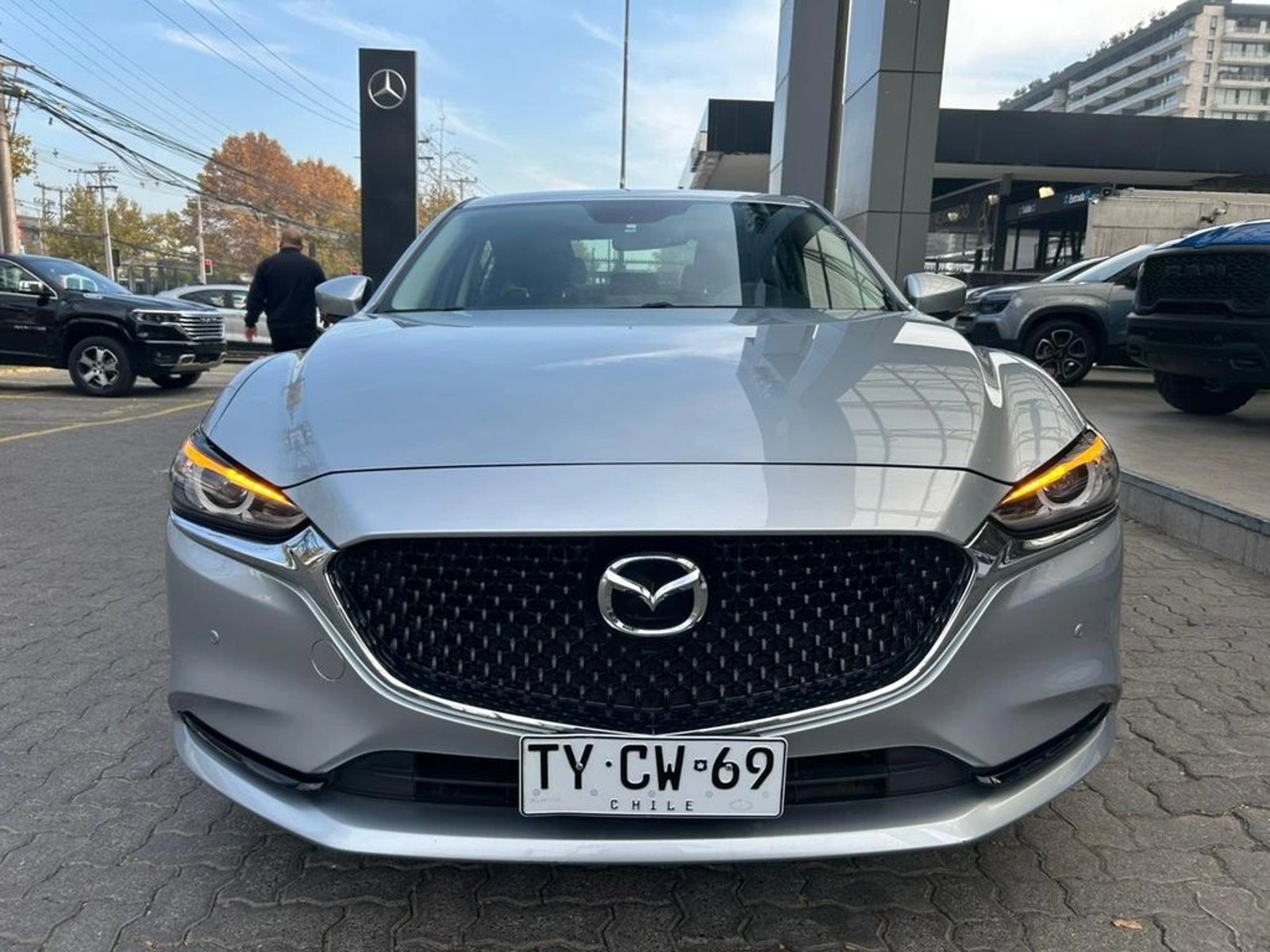 MAZDA 6 2025 - Imagen 3 de 17