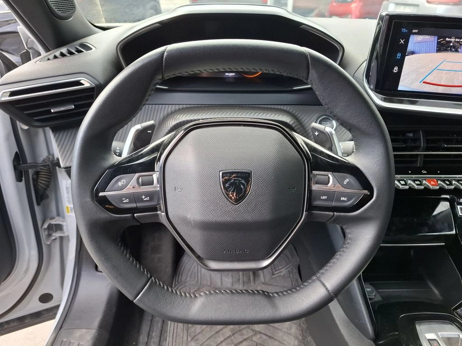 PEUGEOT 2008 1.2 ALLURE PACK PURETECH 130 4X2 AT 5P 2024 - Imagen 15 de 20